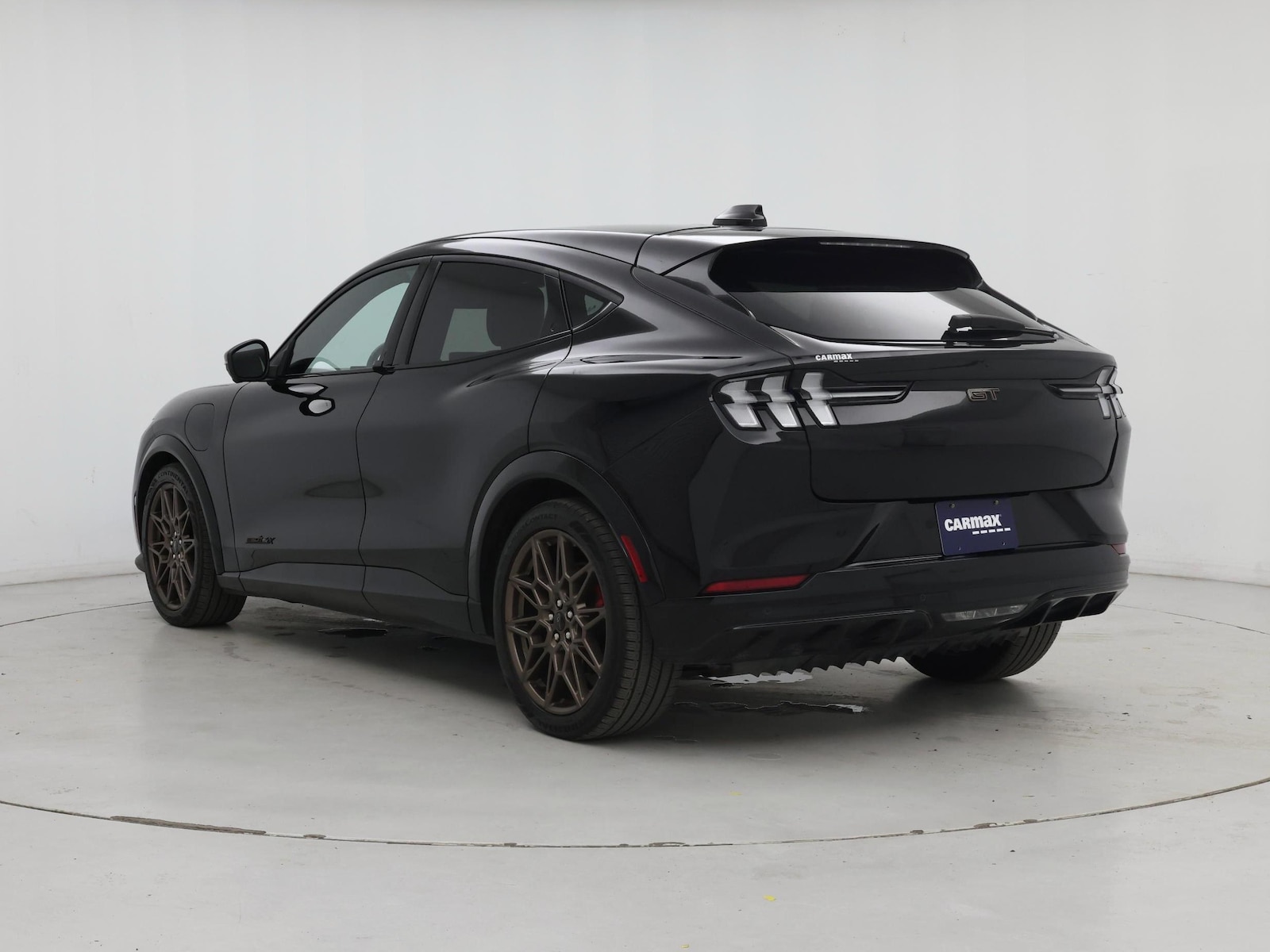 2025 Ford Mustang Mach-E GT AWD - Photo 3