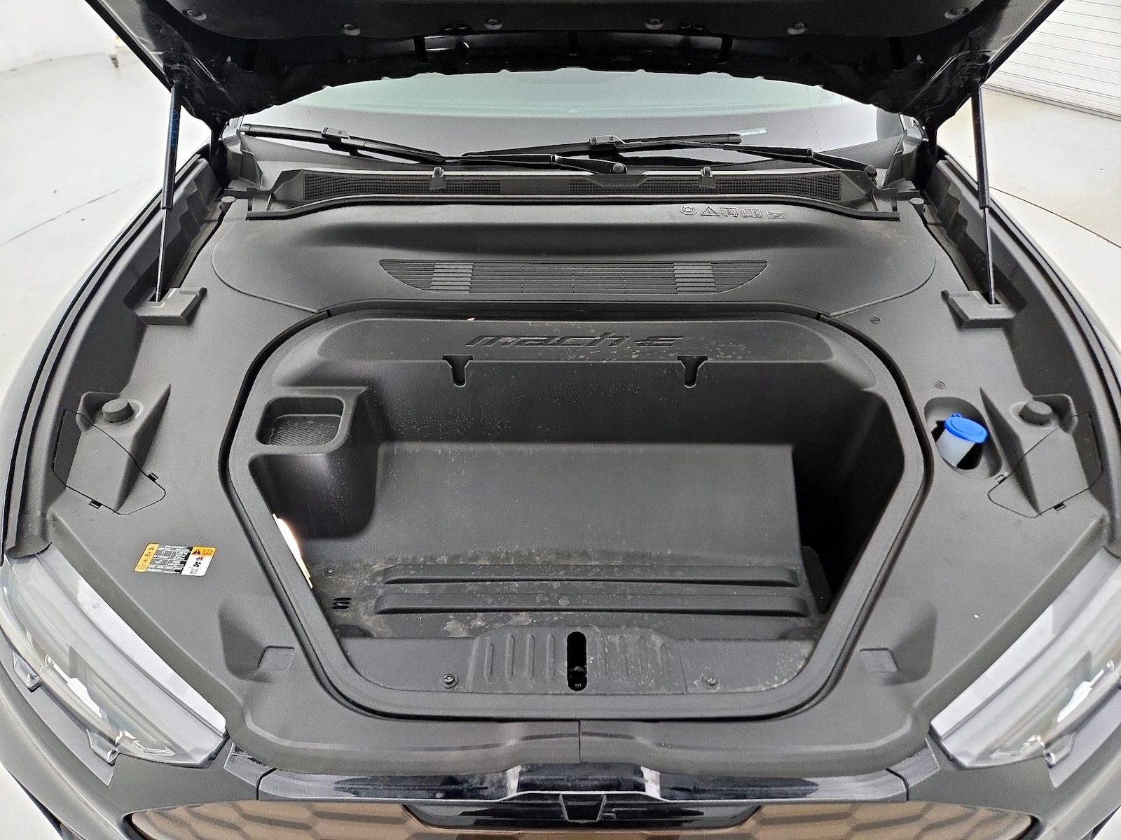 2025 Ford Mustang Mach-E GT AWD - Photo 23