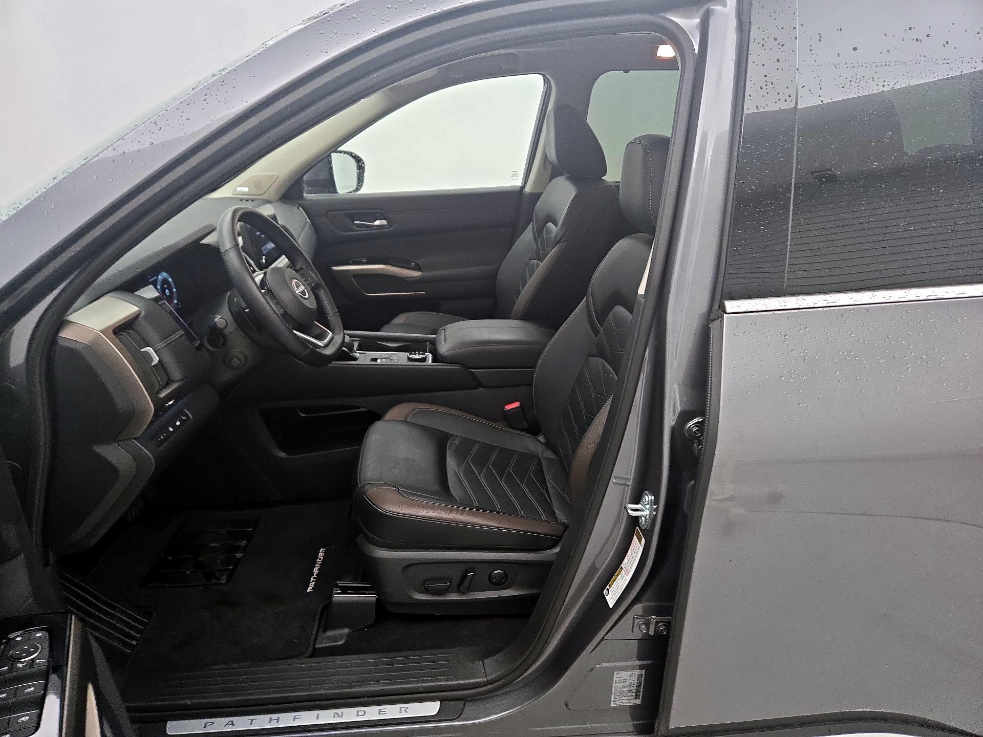 Thumbnail: 2025 Nissan Pathfinder - 11