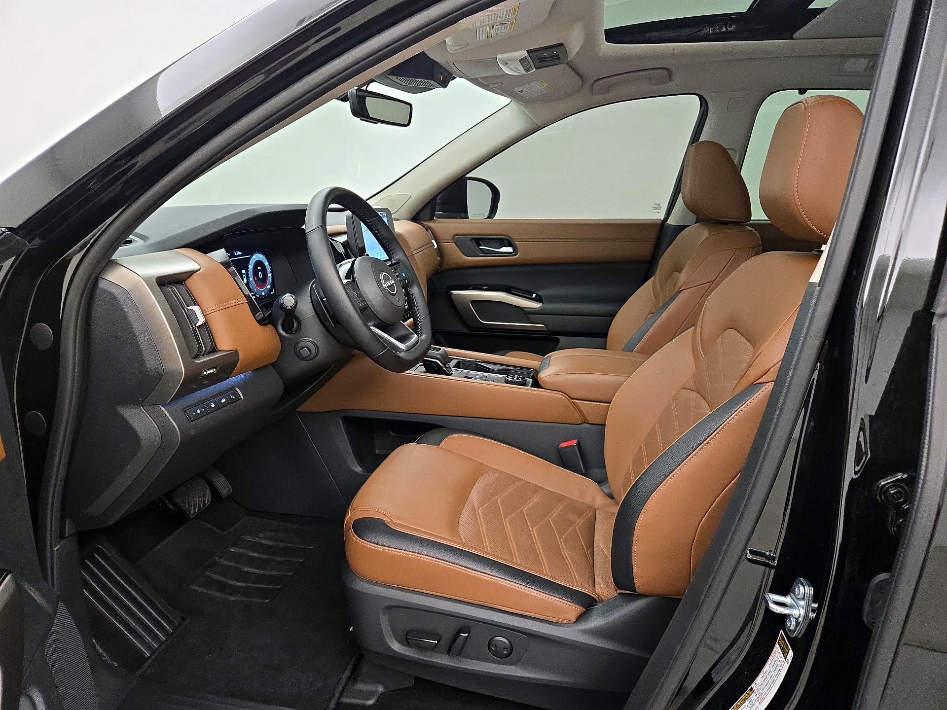 Thumbnail: 2025 Nissan Pathfinder - 11
