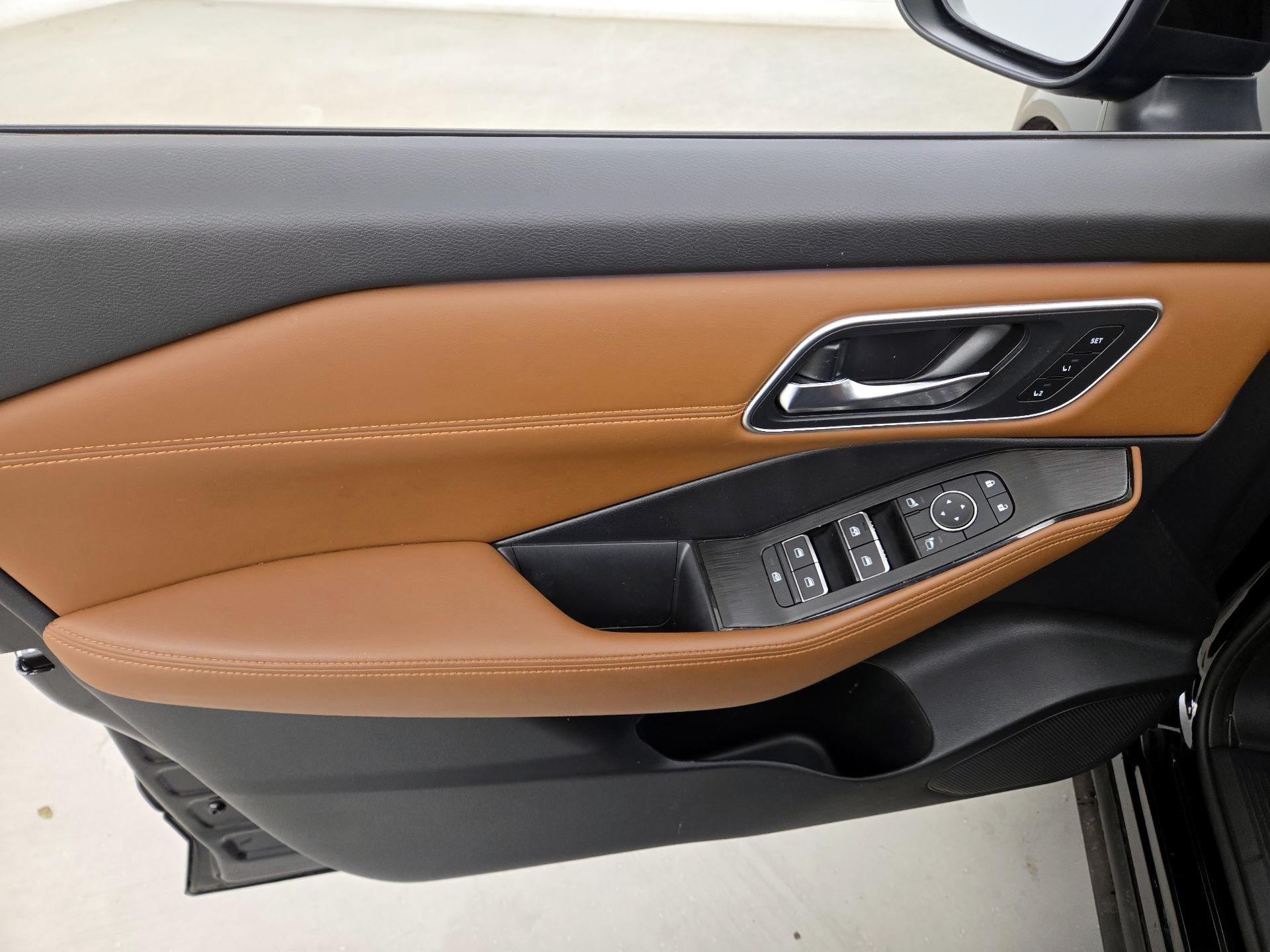 Thumbnail: 2025 Nissan Rogue - 12