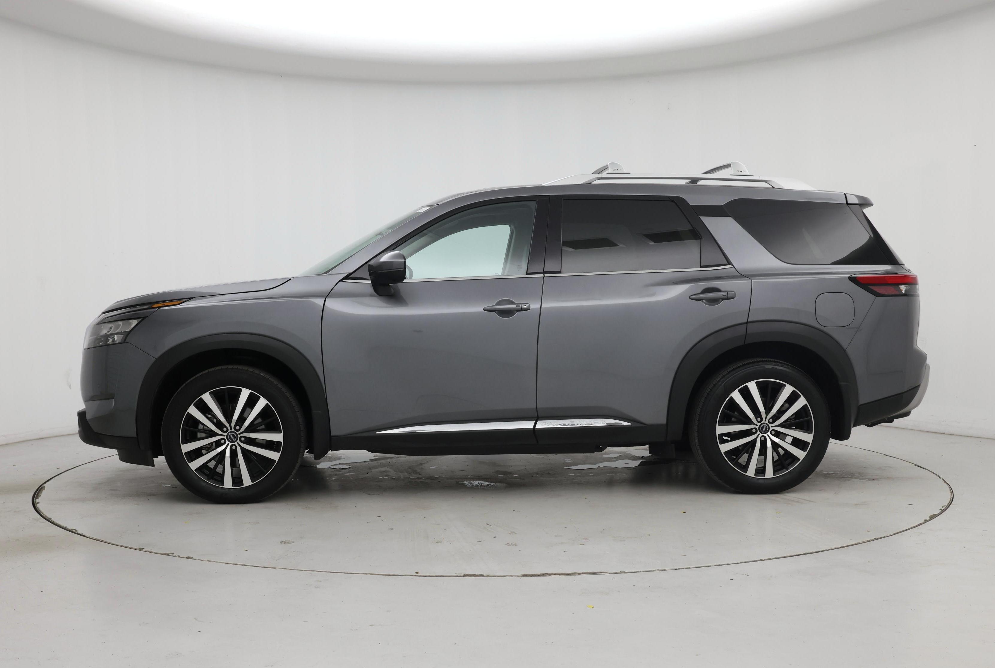 Thumbnail: 2025 Nissan Pathfinder - 3