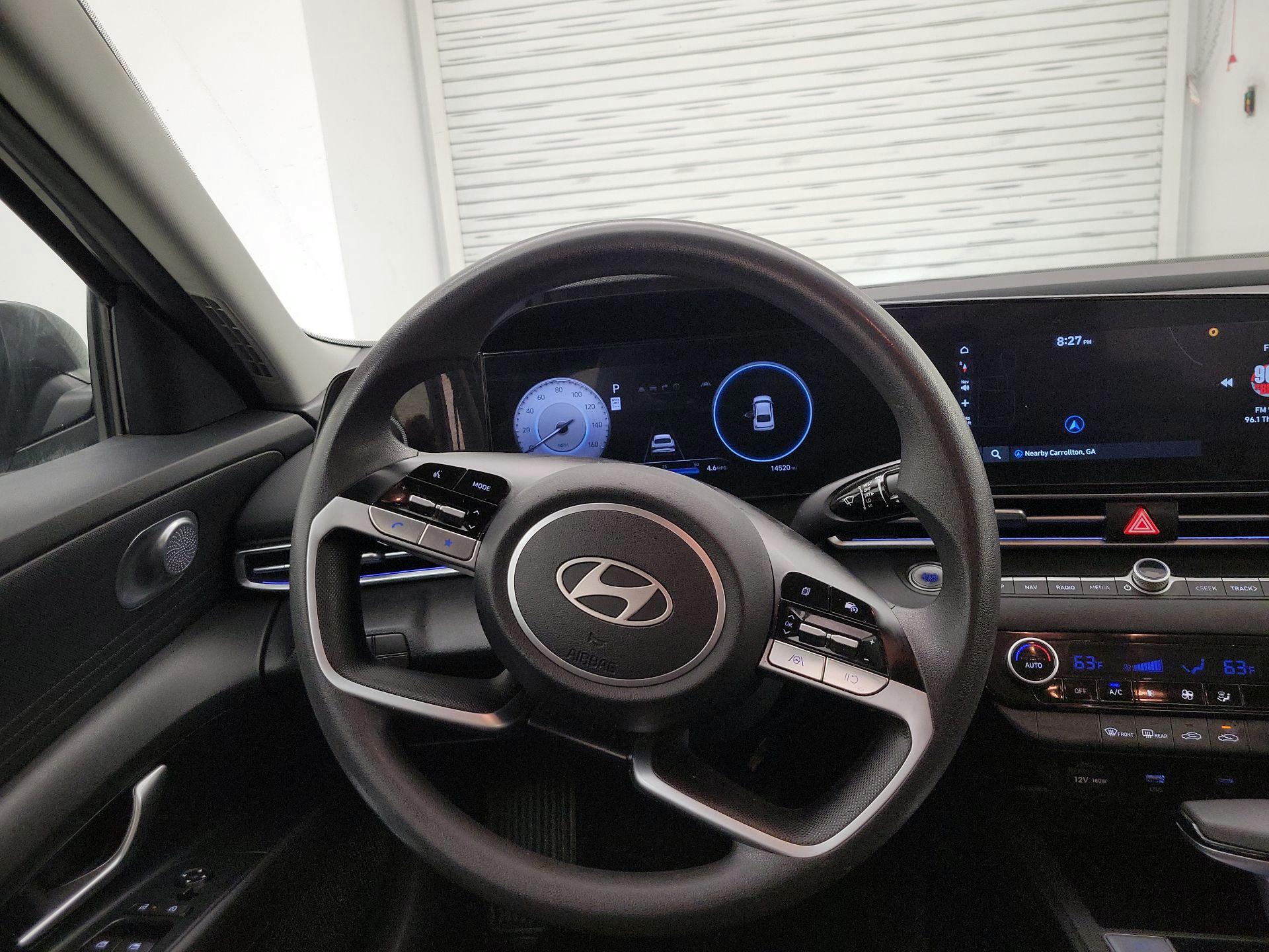 Thumbnail: 2024 Hyundai Elantra - 10