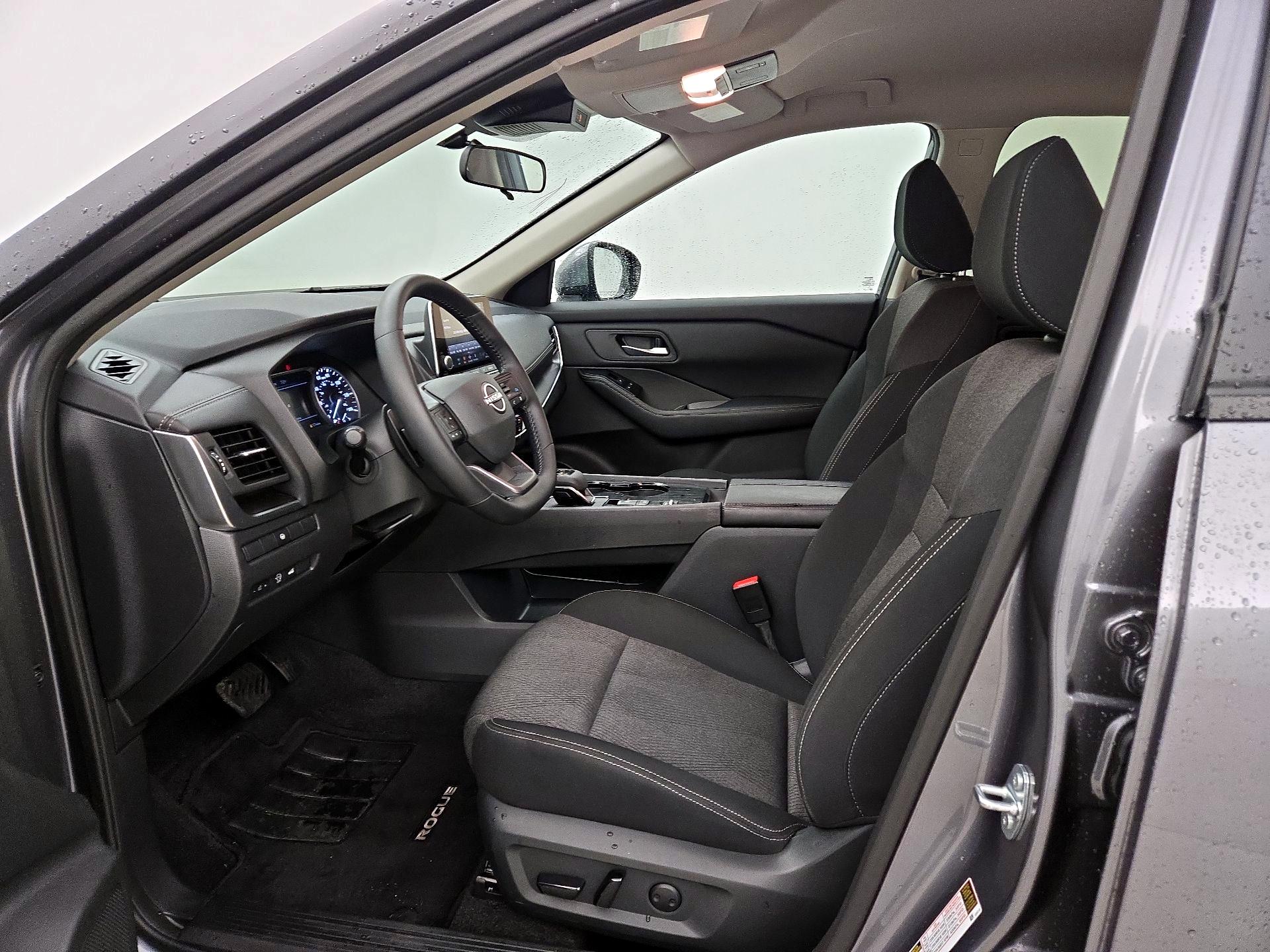 Thumbnail: 2025 Nissan Rogue - 11