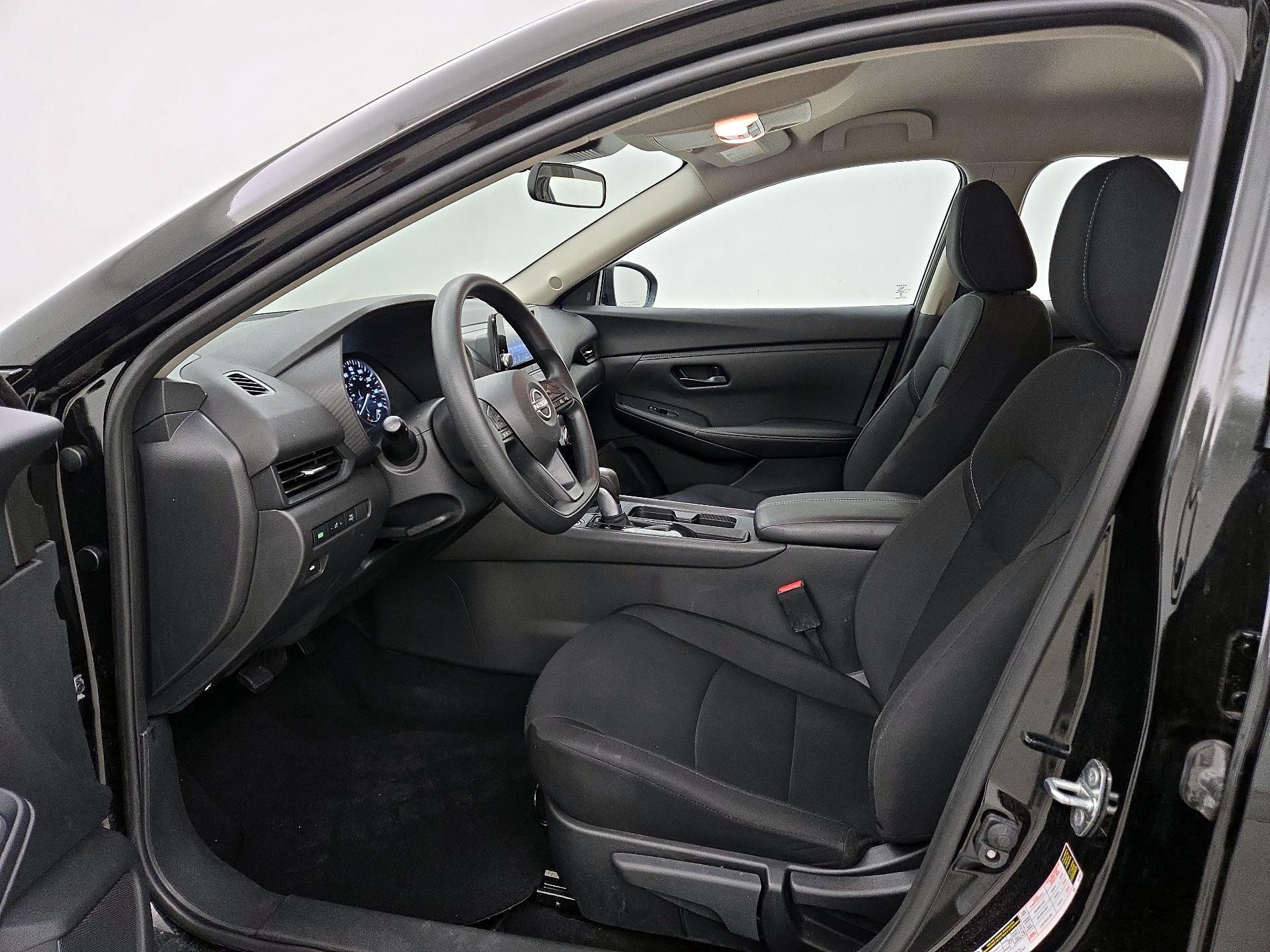Thumbnail: 2025 Nissan Sentra - 11