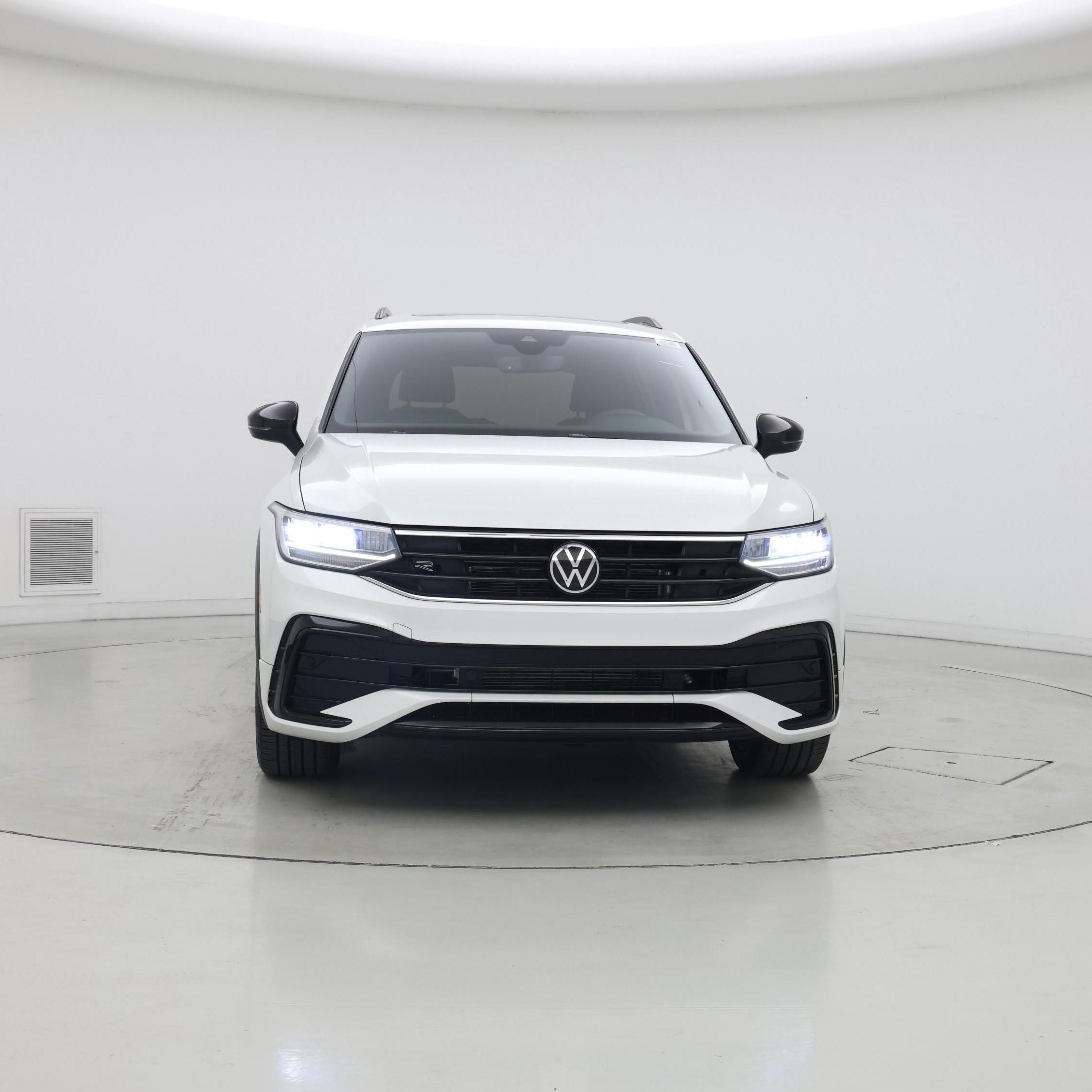 Thumbnail: 2023 Volkswagen Tiguan - 5