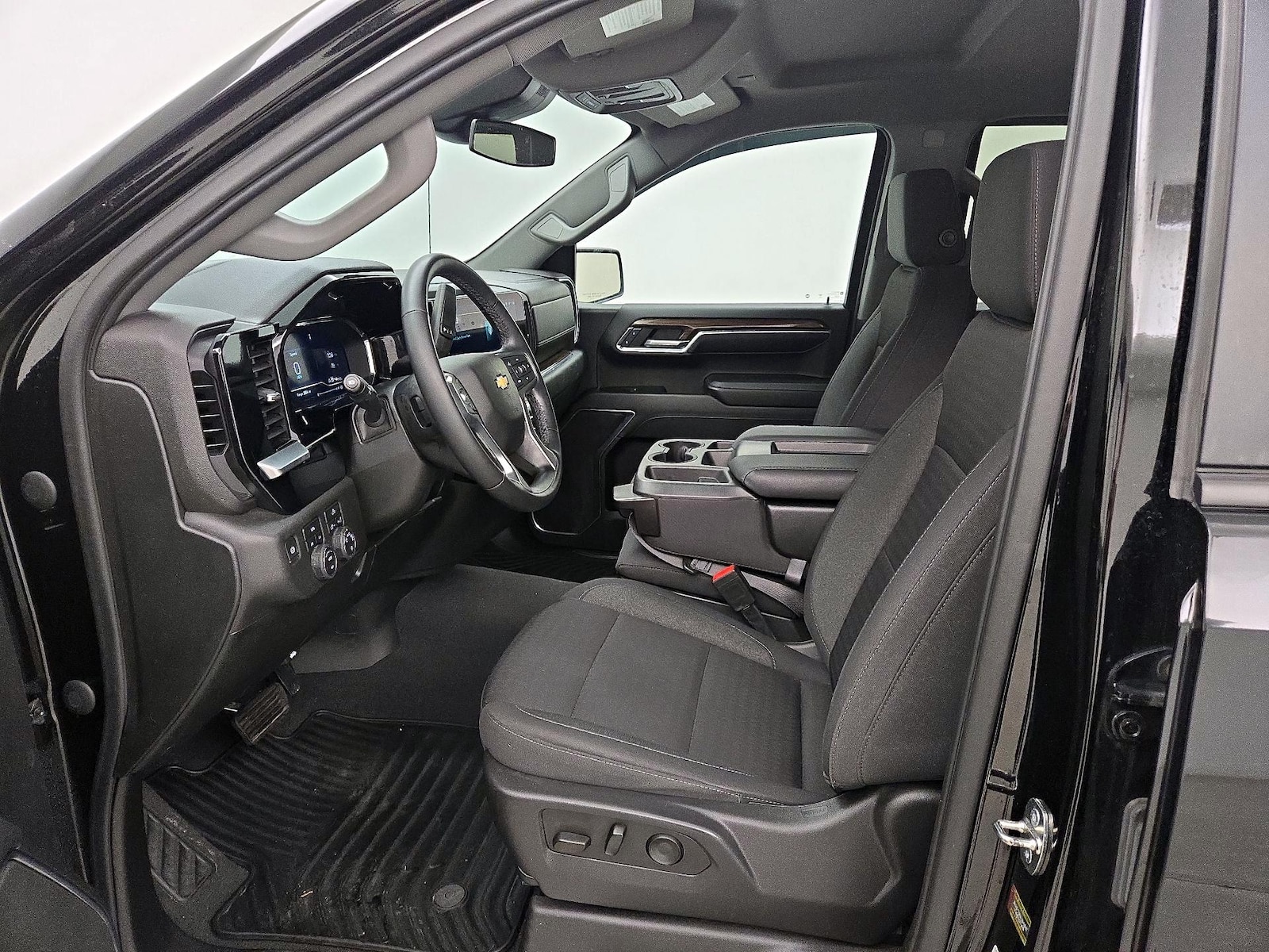 2023 Chevrolet Silverado 1500 LT - Photo 12