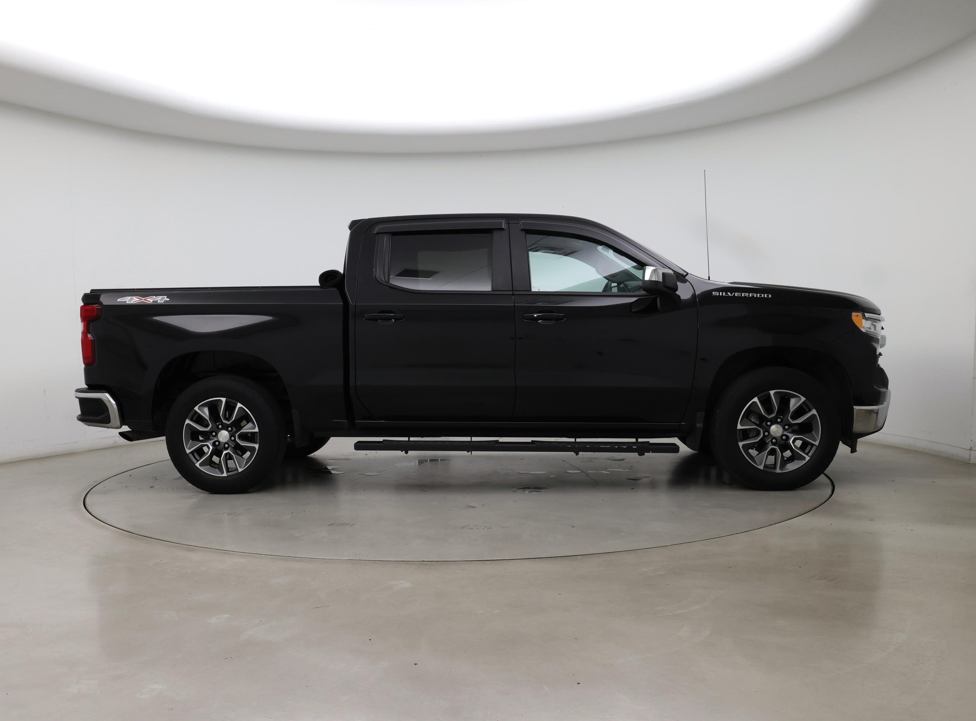 Thumbnail: 2023 Chevrolet Silverado 1500 - 7