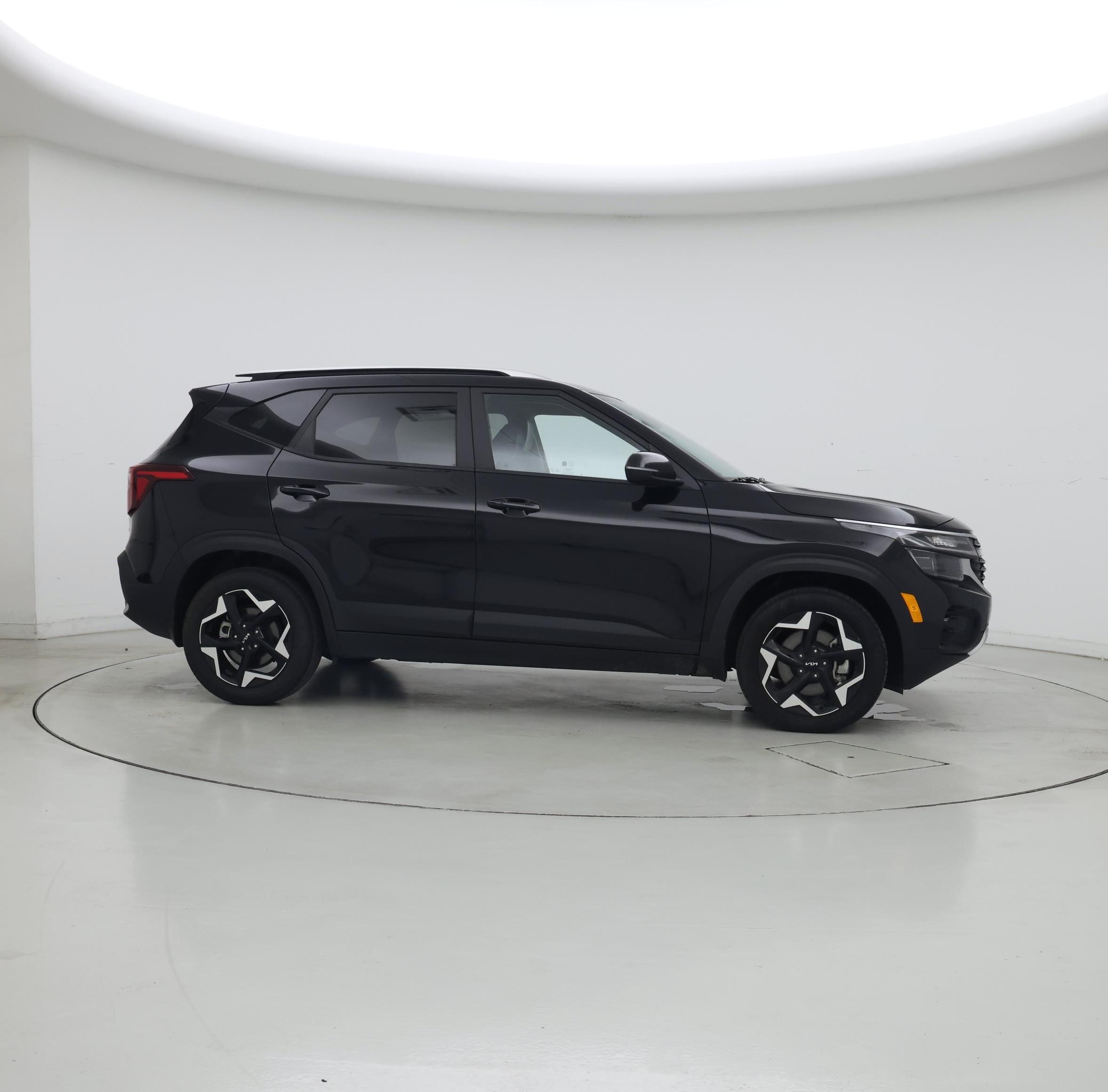 Thumbnail: 2025 Kia Seltos - 7