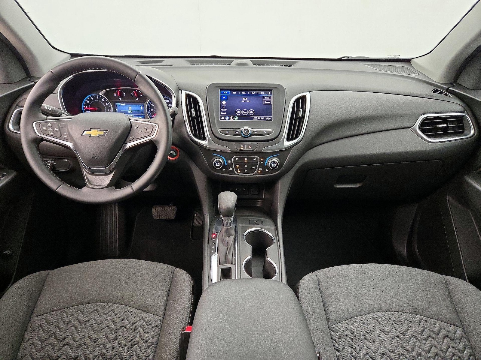 2024 Chevrolet Equinox LT - Photo 10