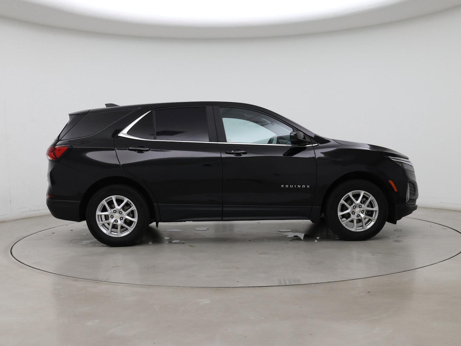 2024 Chevrolet Equinox LT - Photo 8