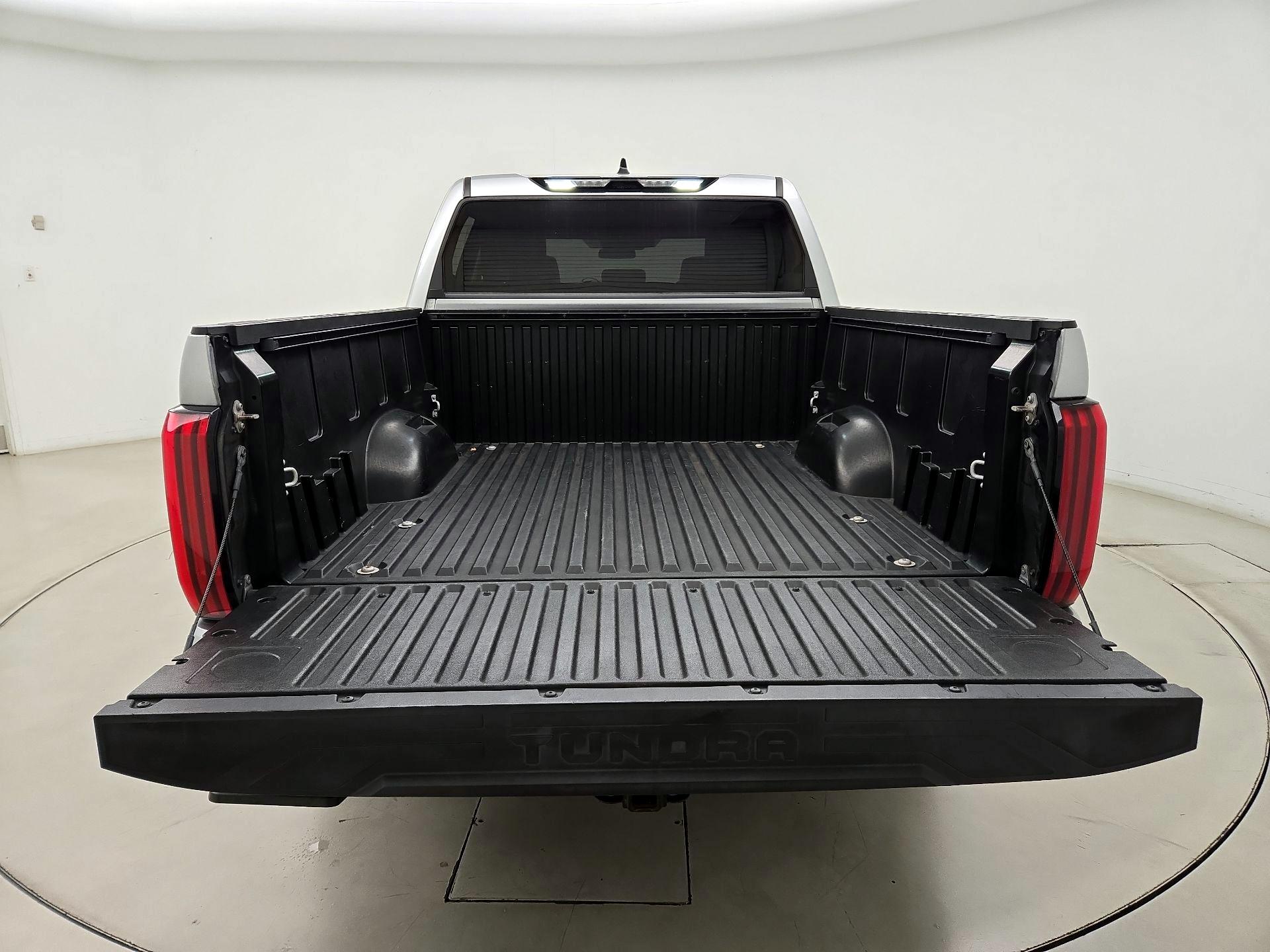 Thumbnail: 2023 Toyota Tundra - 20