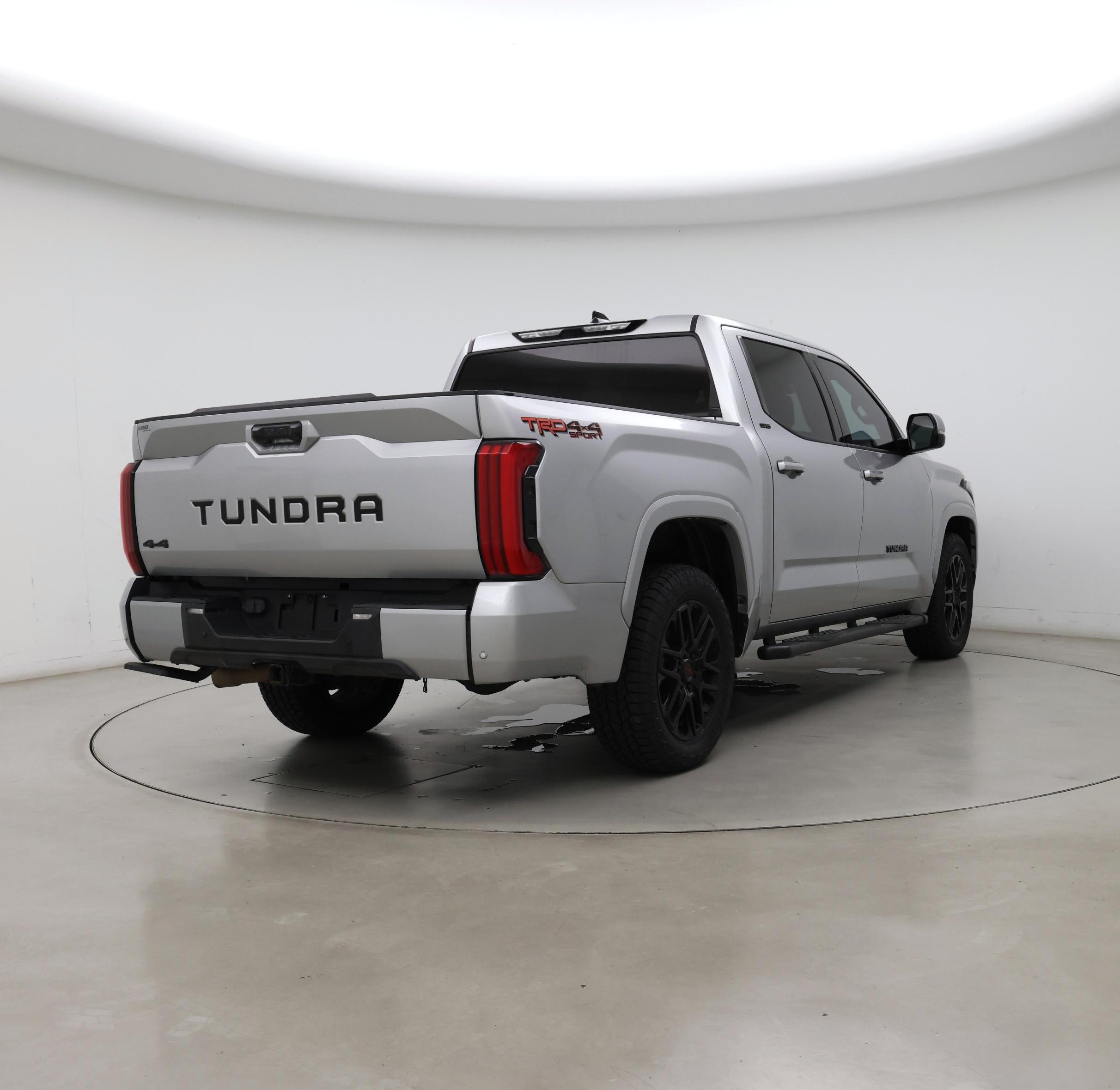 Thumbnail: 2023 Toyota Tundra - 8