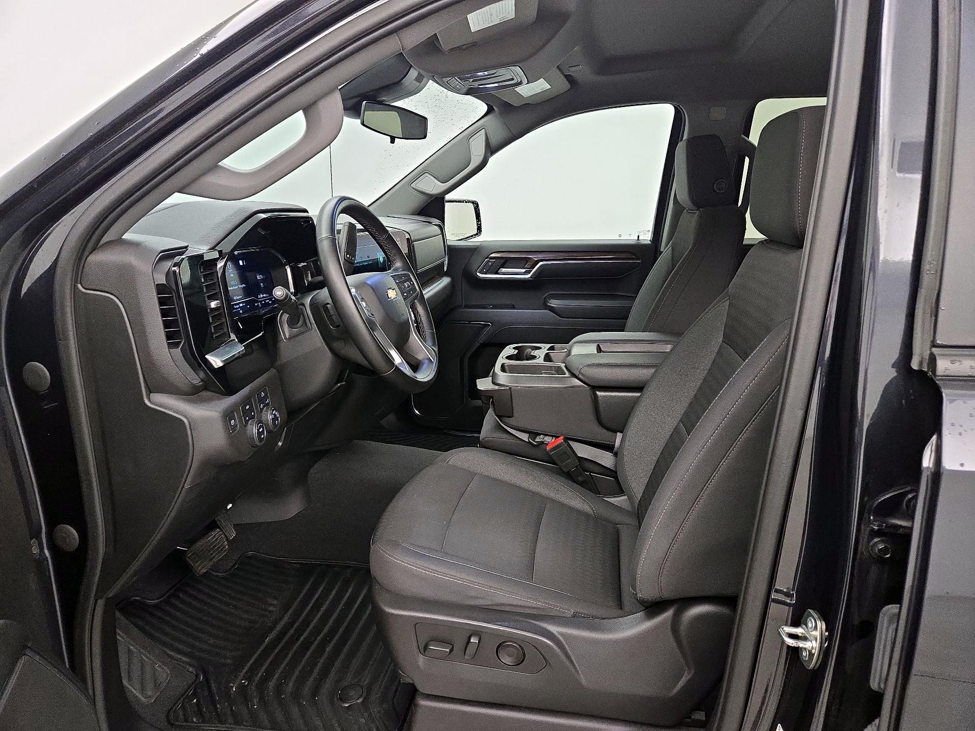 Thumbnail: 2023 Chevrolet Silverado 1500 - 11
