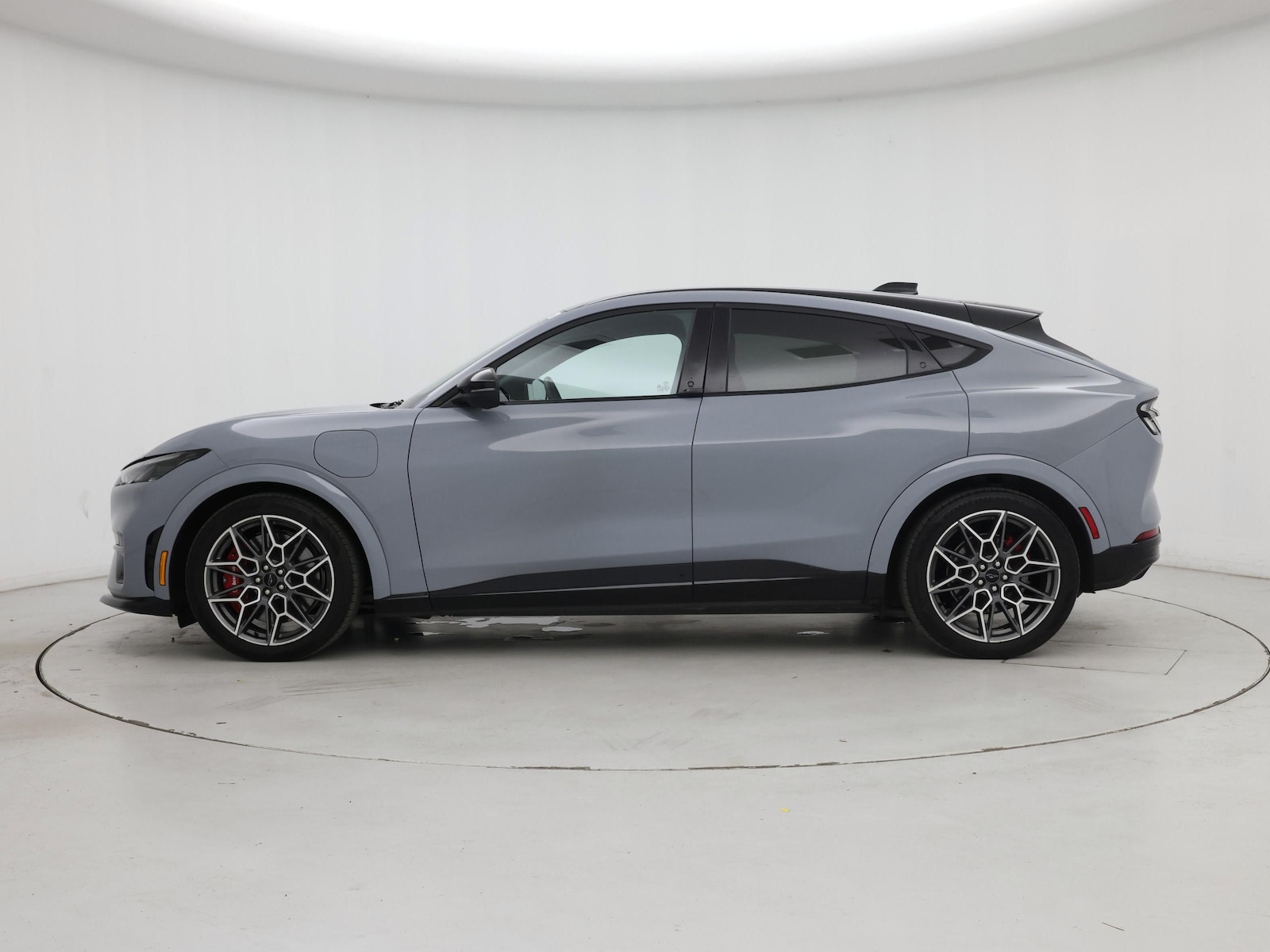 2025 Ford Mustang Mach-E GT AWD - Photo 4