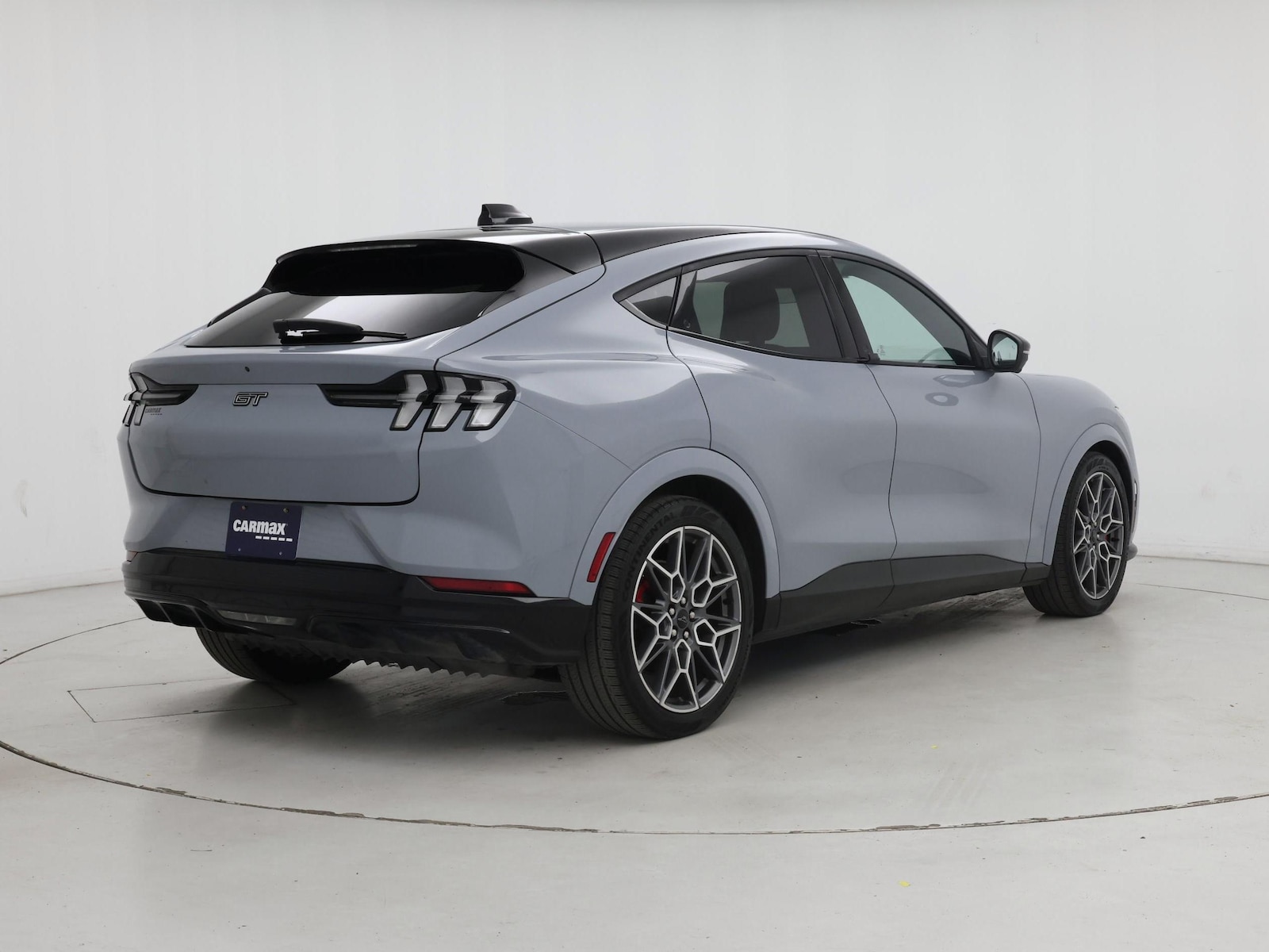 2025 Ford Mustang Mach-E GT AWD - Photo 9