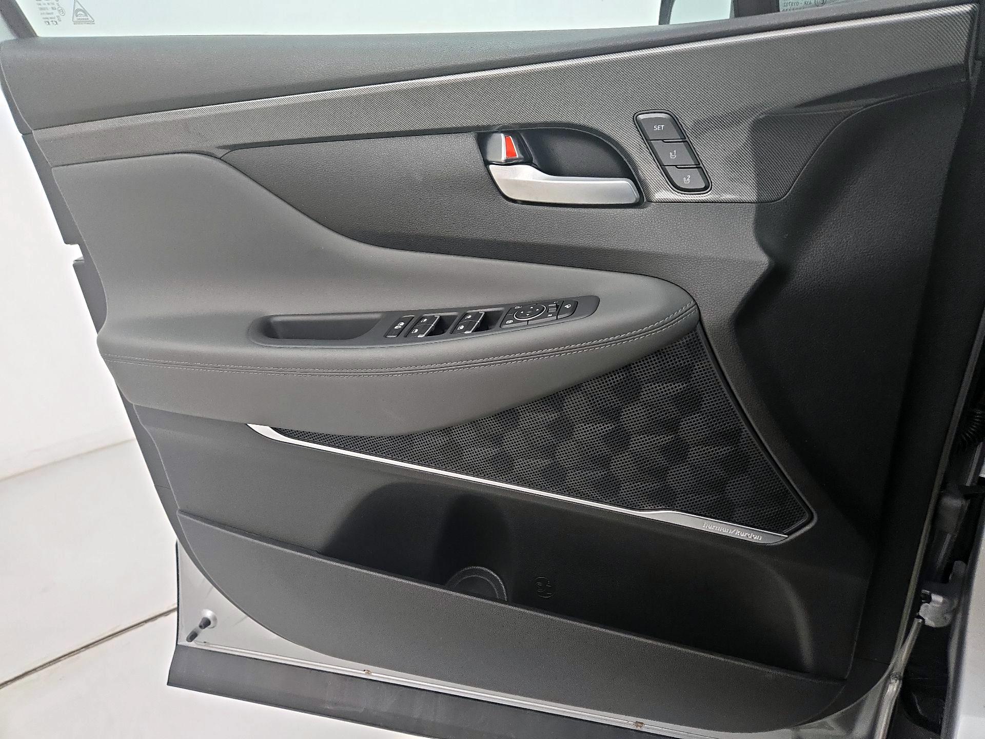 Thumbnail: 2023 Hyundai Santa Fe - 12