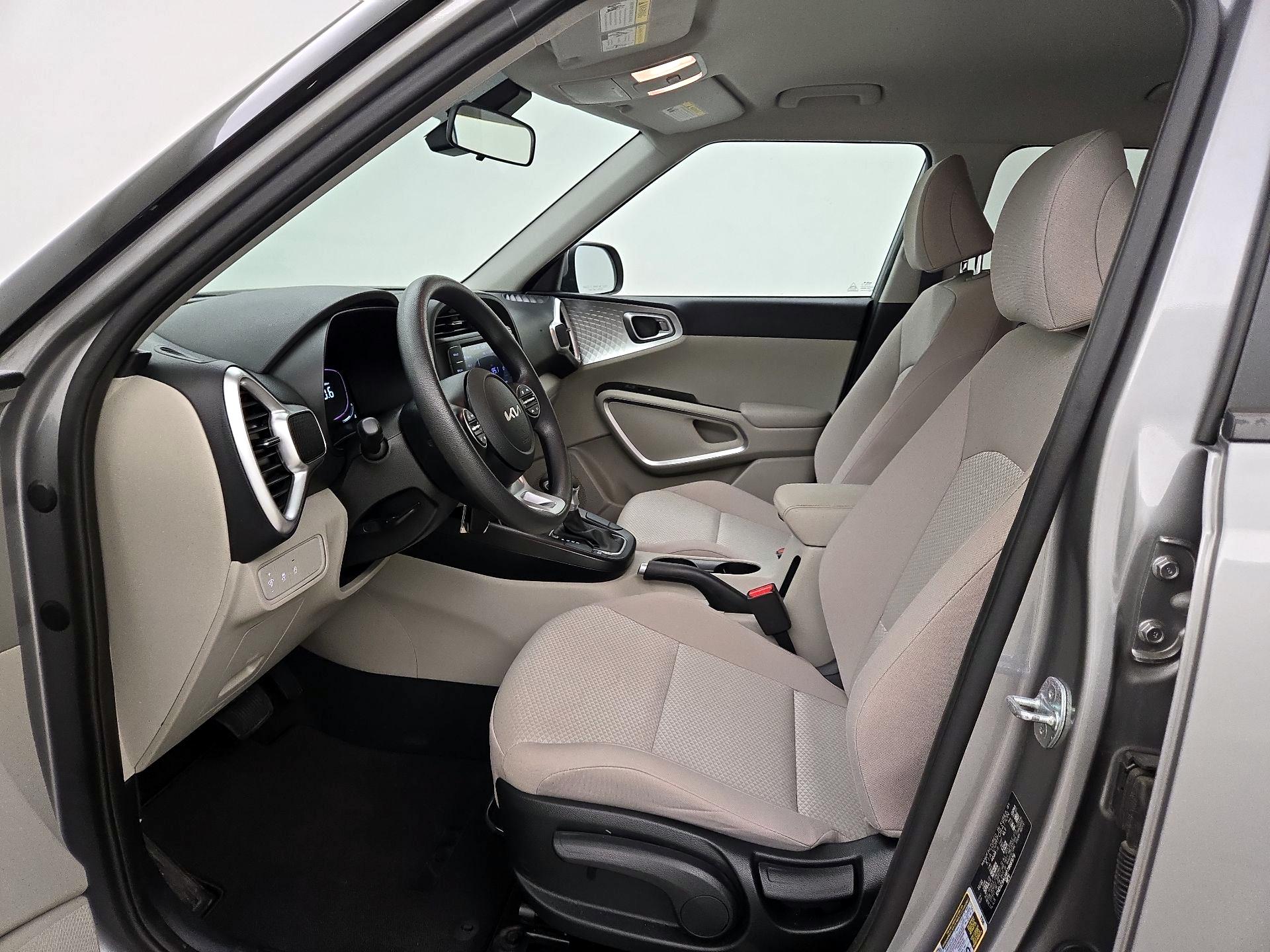 Thumbnail: 2023 Kia Soul - 11