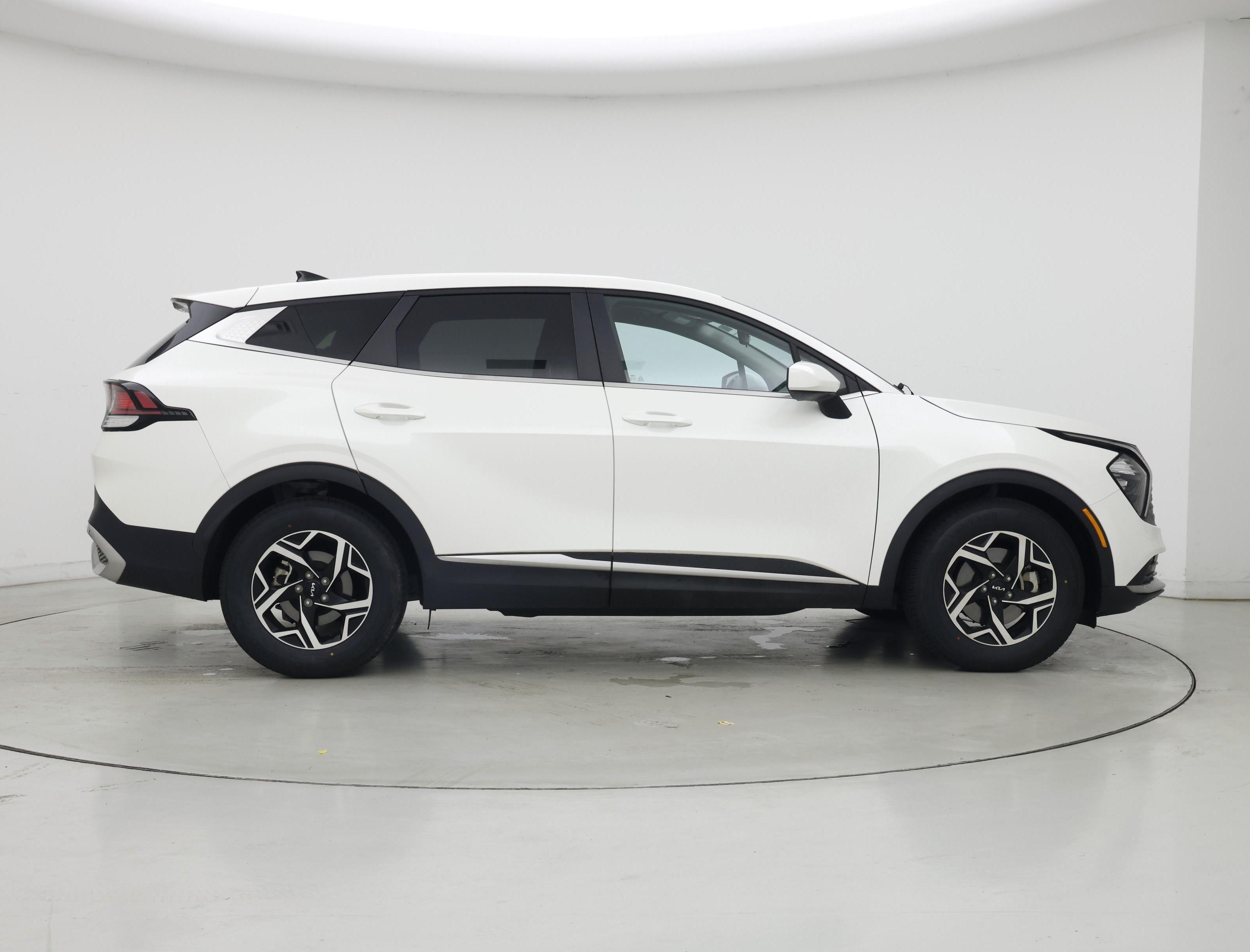Thumbnail: 2023 Kia Sportage - 7