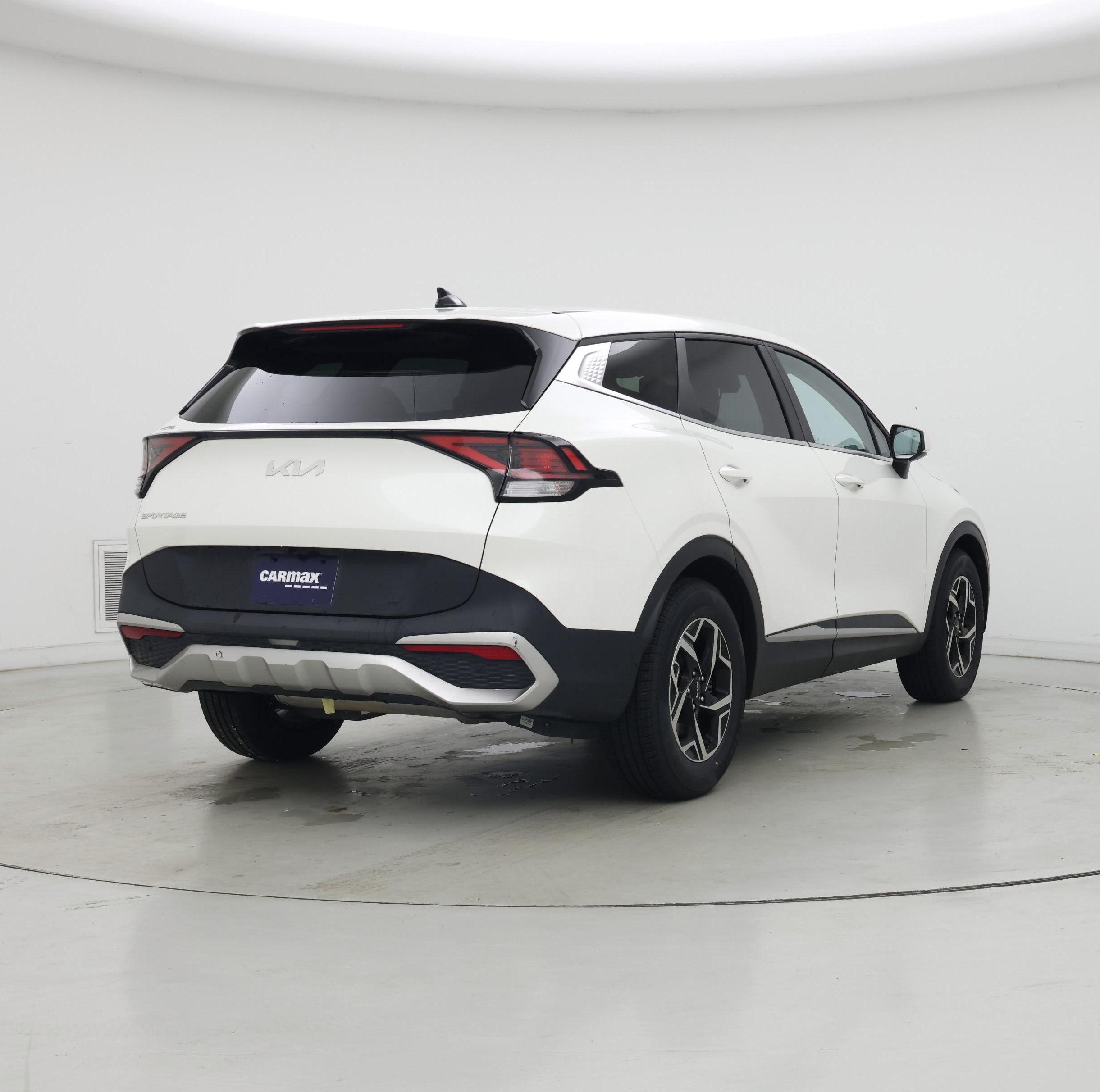 Thumbnail: 2023 Kia Sportage - 8