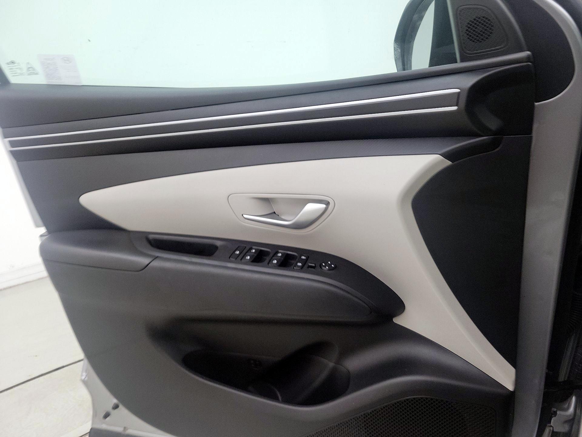 Thumbnail: 2024 Hyundai Tucson - 12