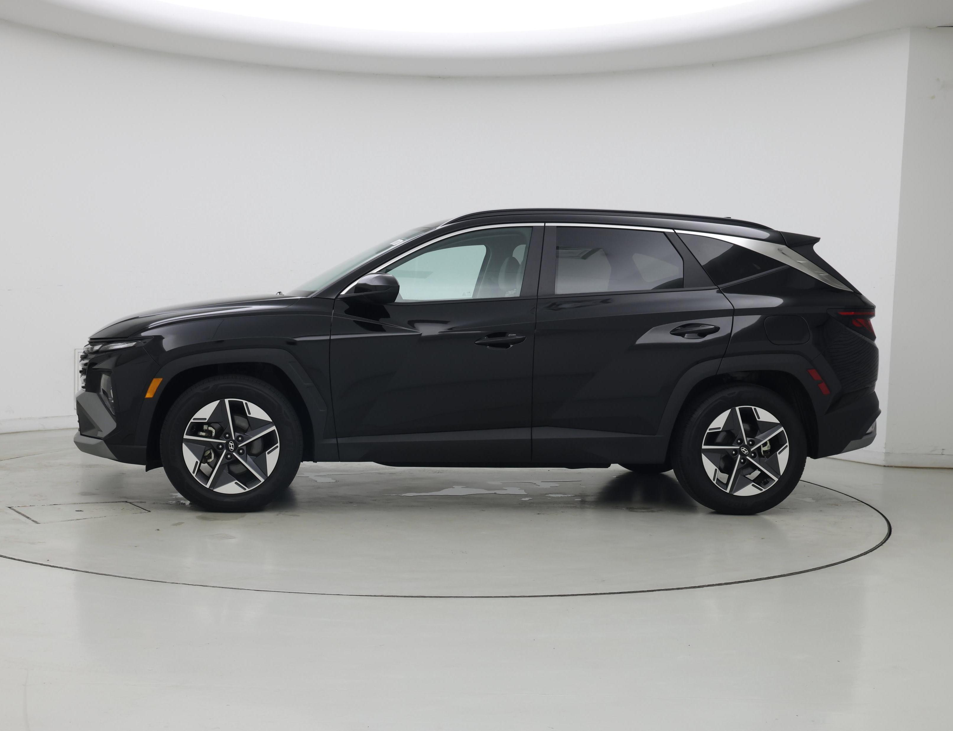 Thumbnail: 2025 Hyundai Tucson - 3