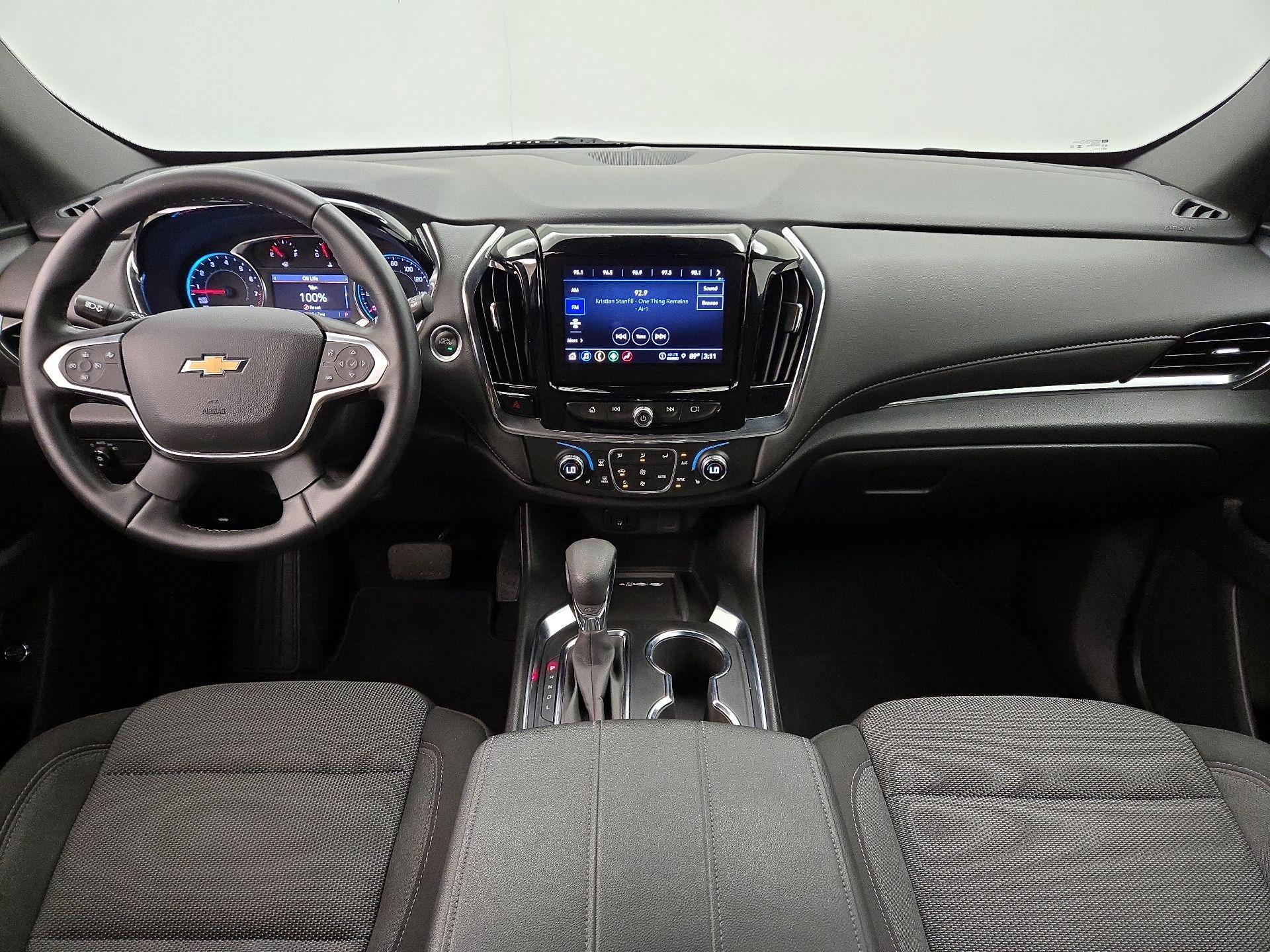 Thumbnail: 2023 Chevrolet Traverse - 9