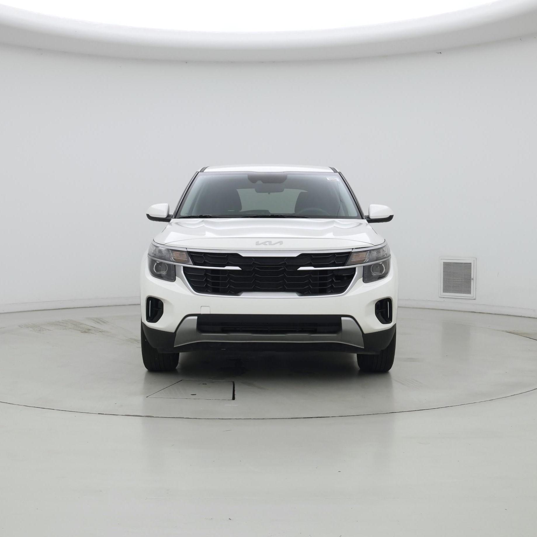 Thumbnail: 2024 Kia Seltos - 5