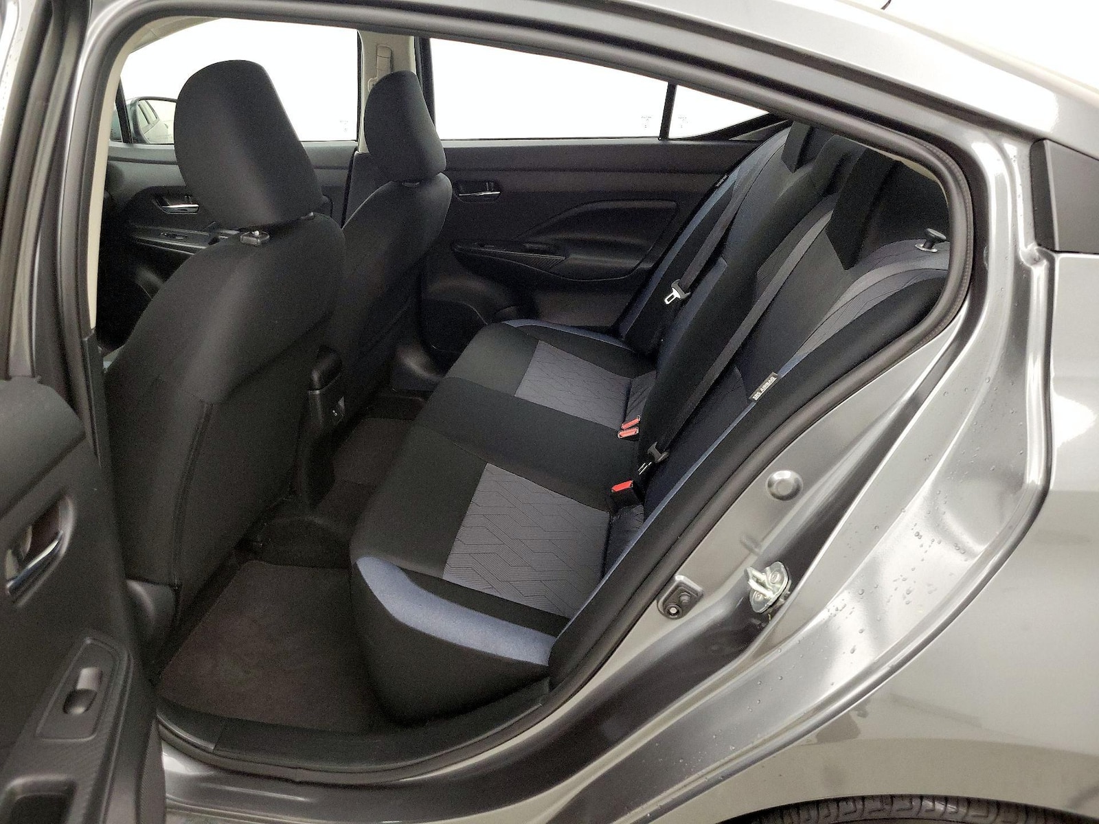 2025 Nissan Versa Sedan SV - Photo 20