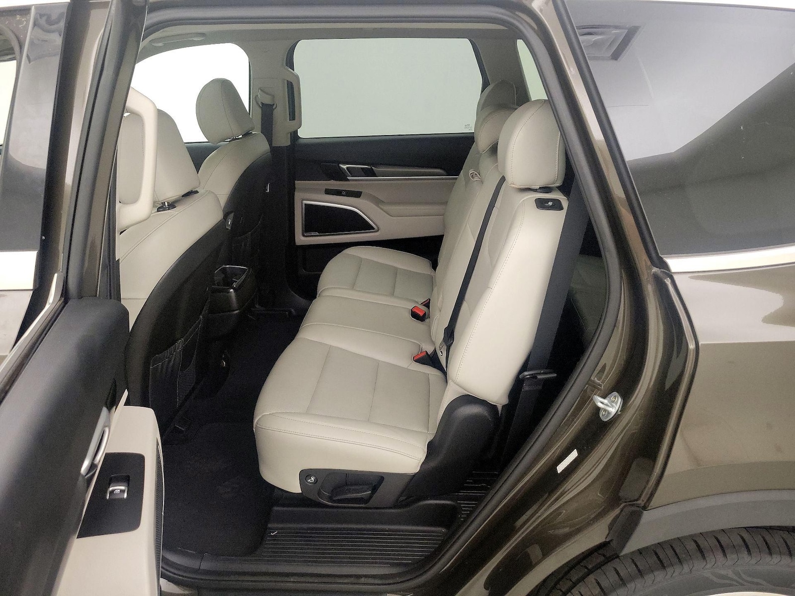 Rear Air Conditioning