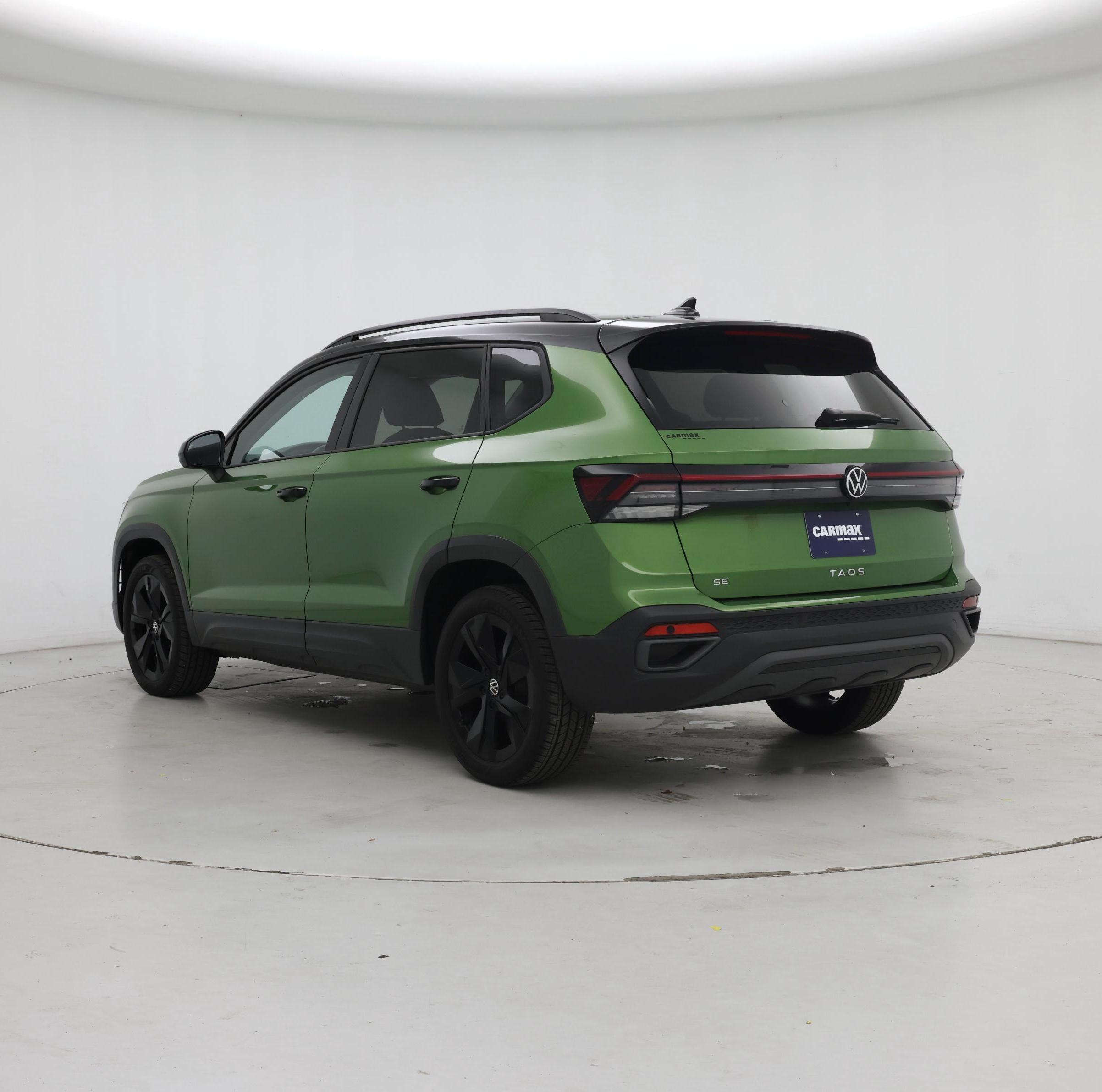Thumbnail: 2025 Volkswagen Taos - 2