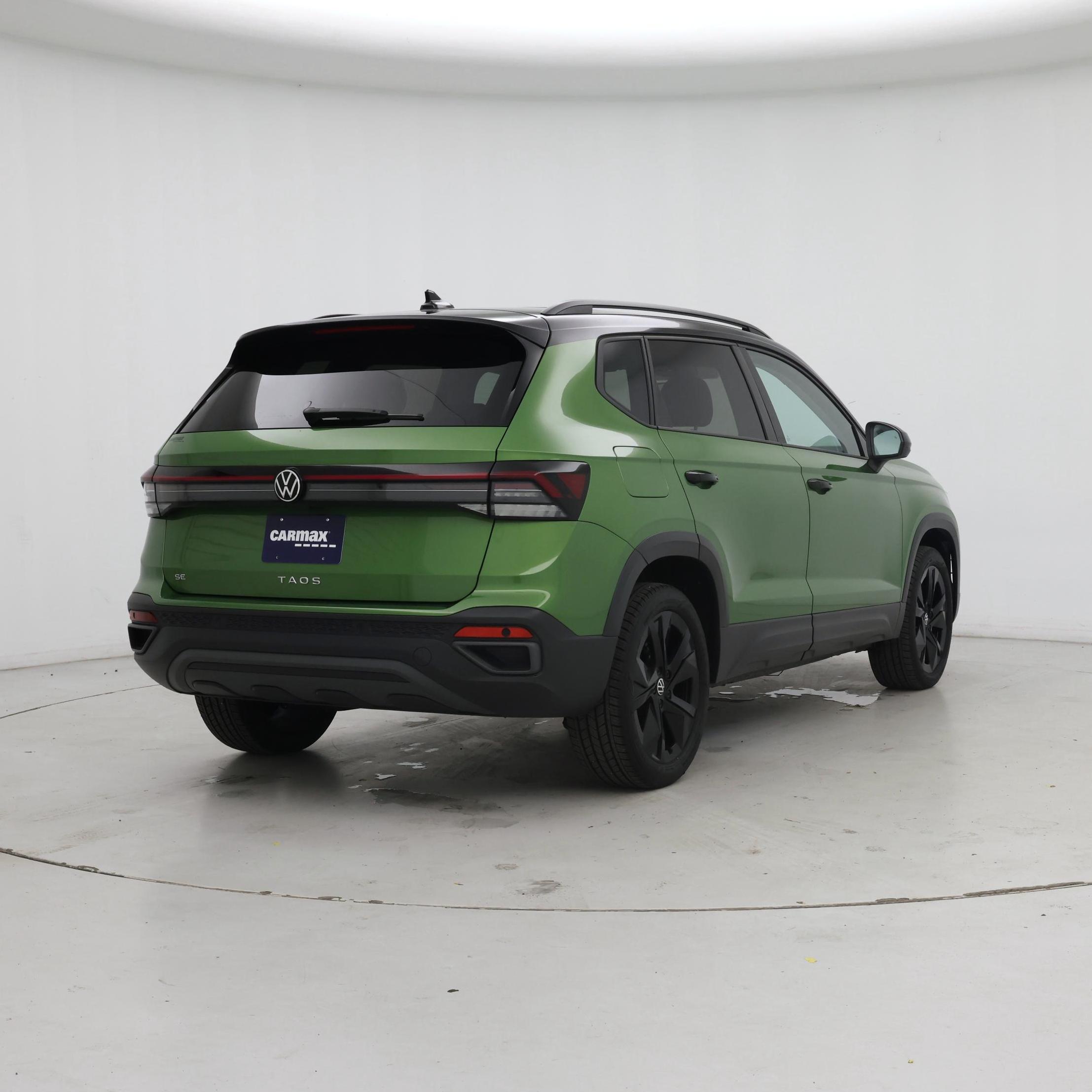 Thumbnail: 2025 Volkswagen Taos - 8