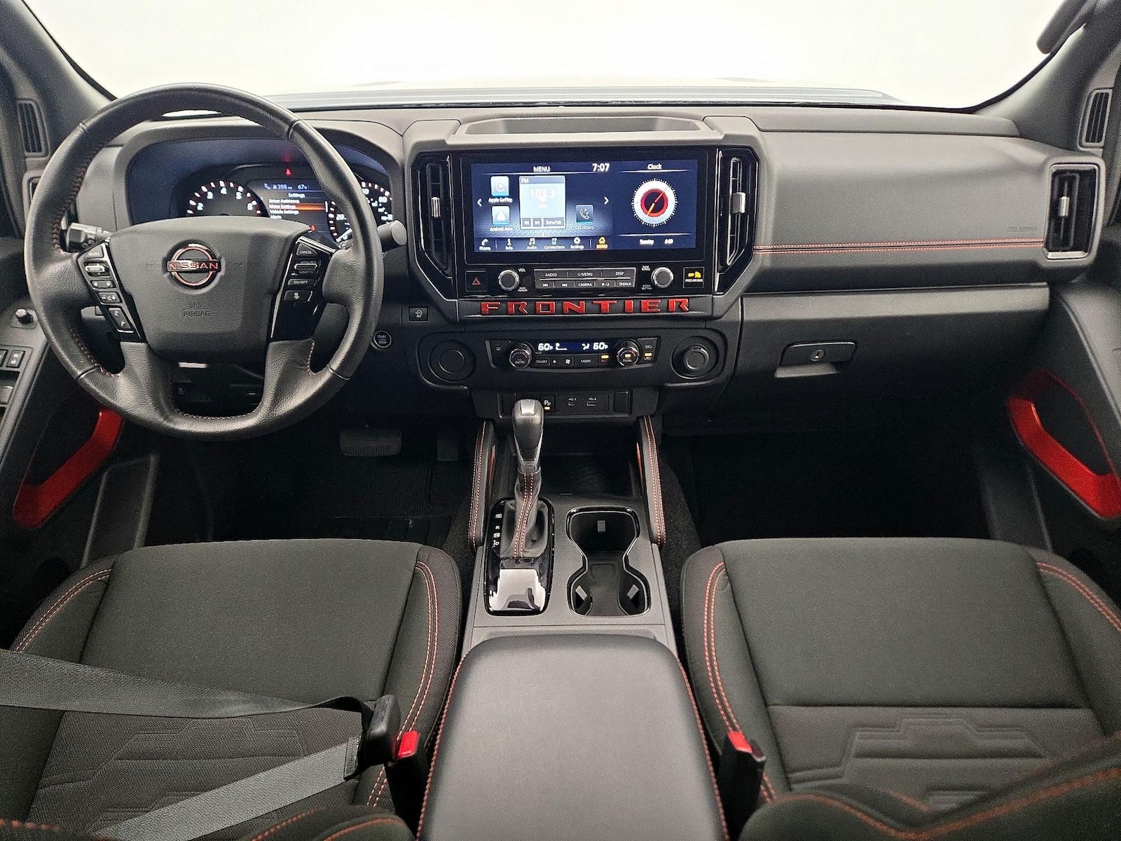 2025 Nissan Frontier PRO-X - Photo 10