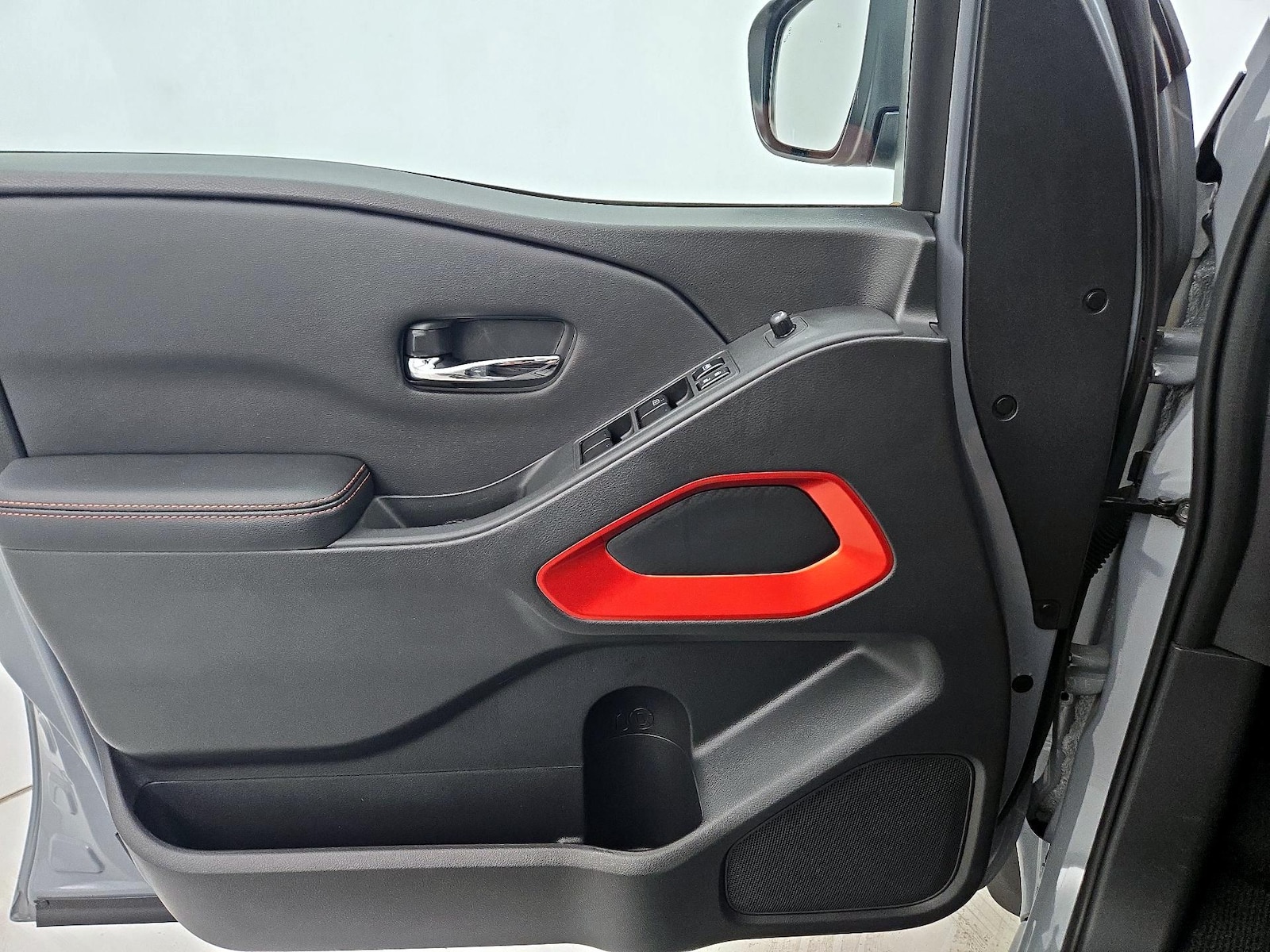2025 Nissan Frontier PRO-X - Photo 13