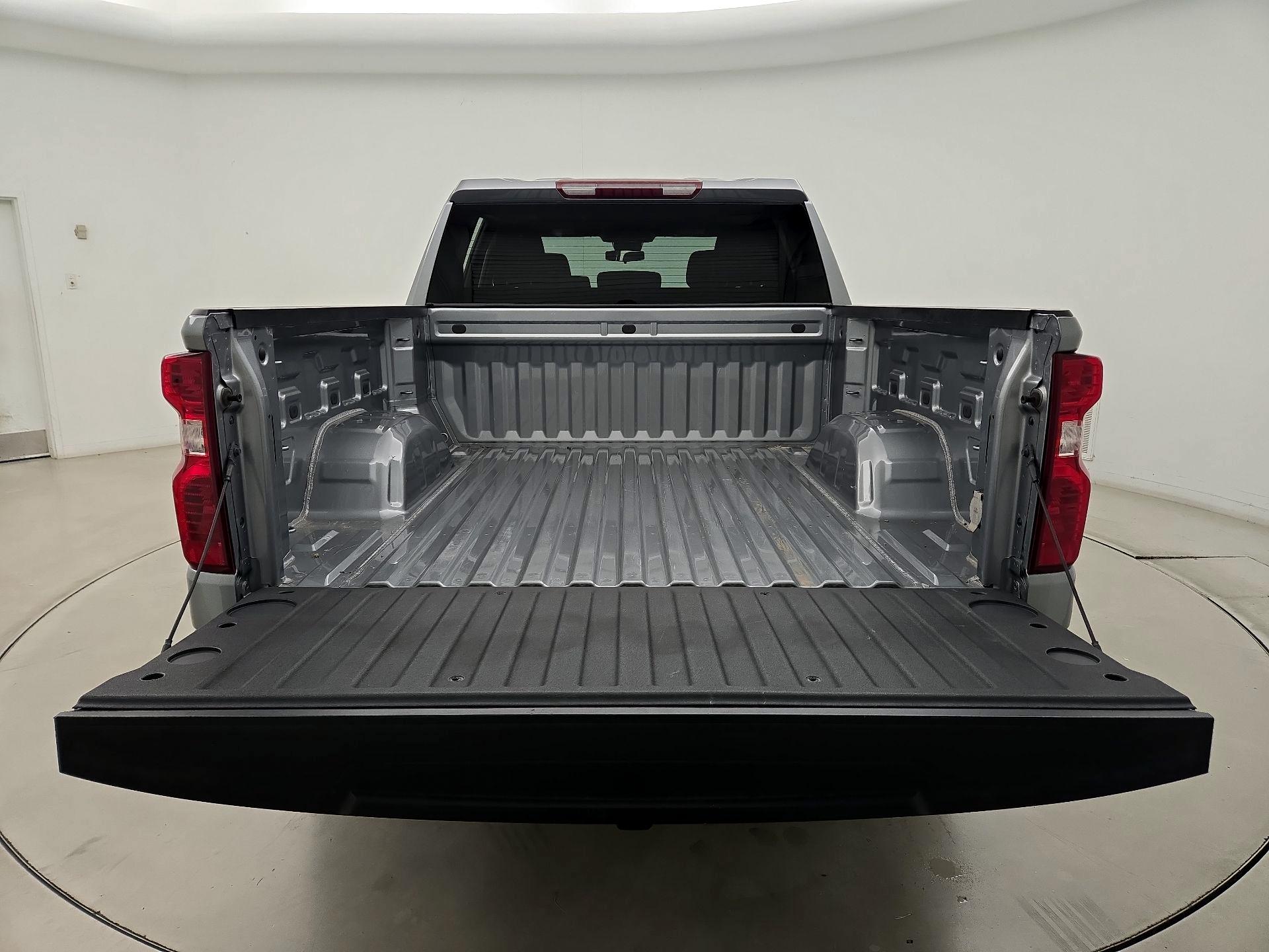 Thumbnail: 2023 Chevrolet Silverado 1500 - 20