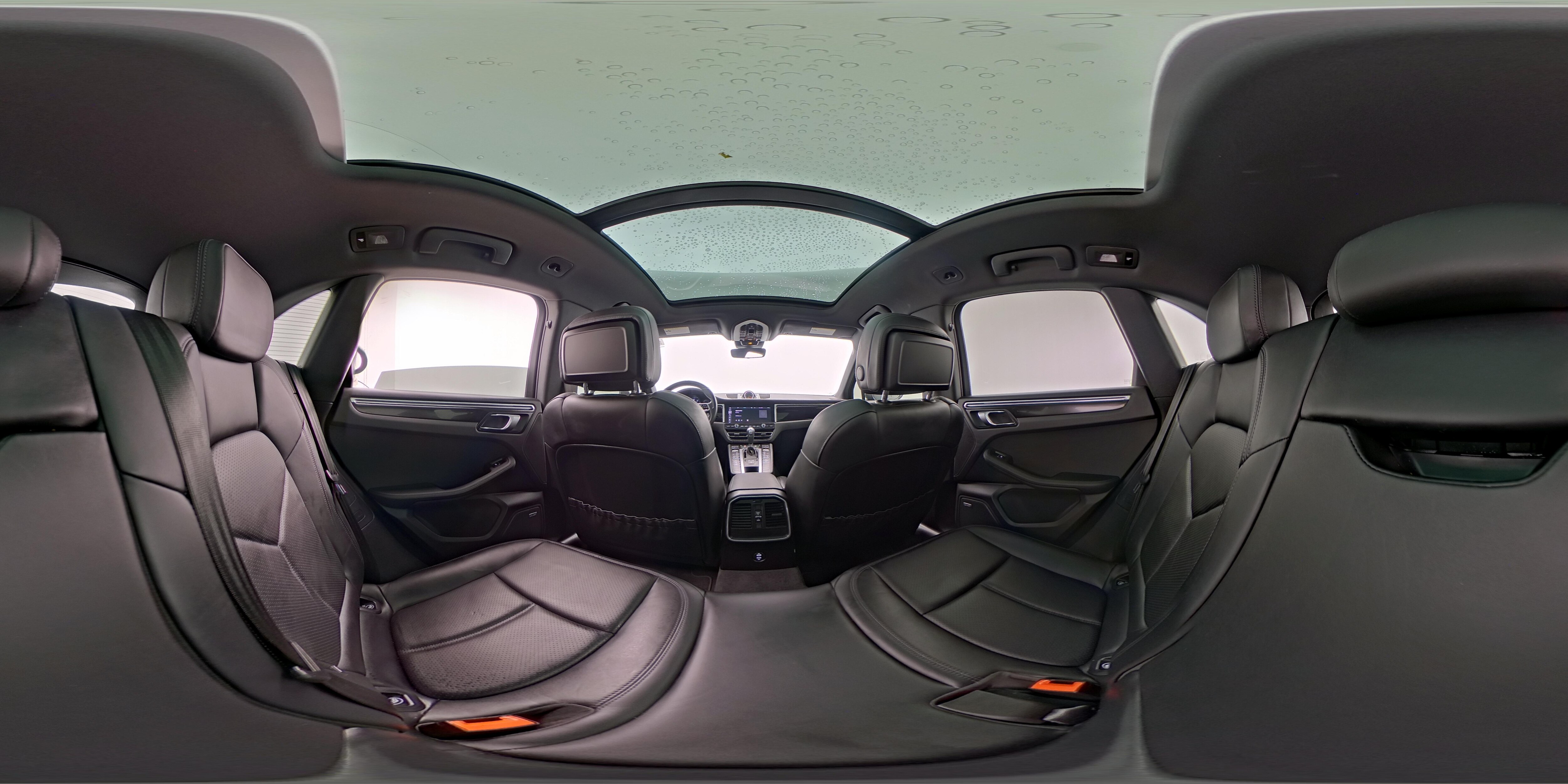 2021 Porsche Macan Base - Photo 28