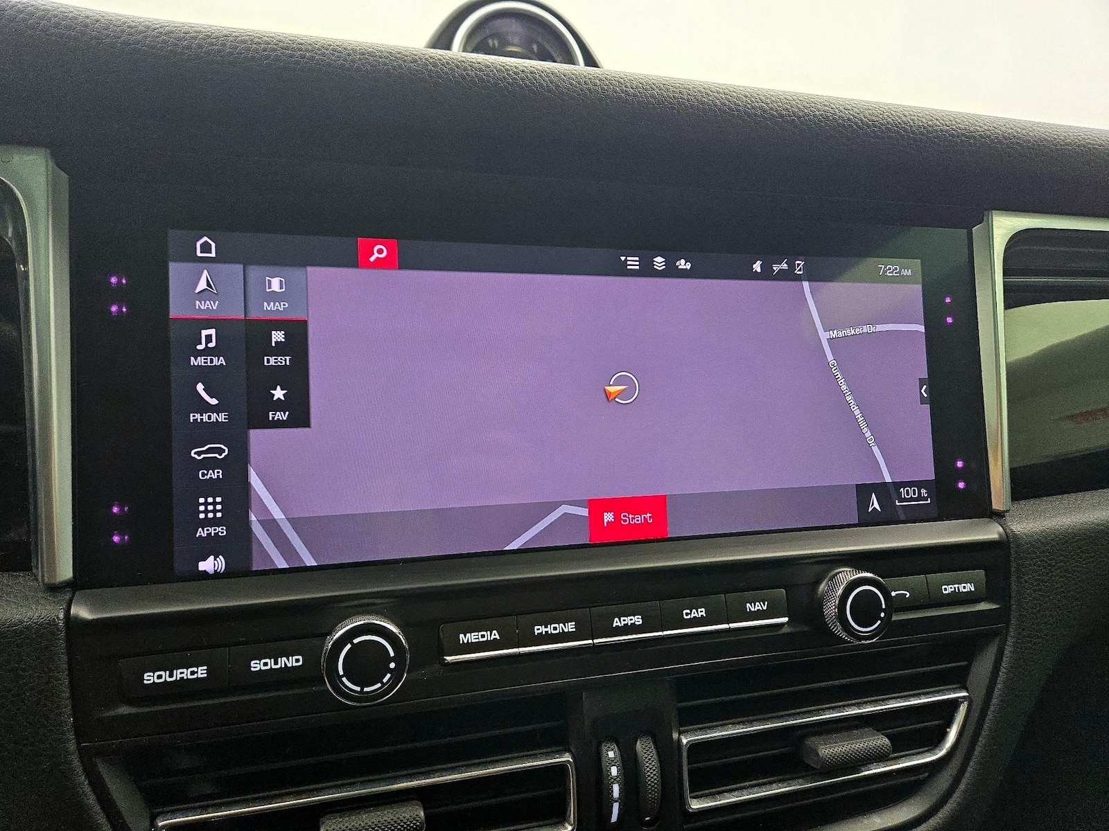 2021 Porsche Macan Base - Photo 15