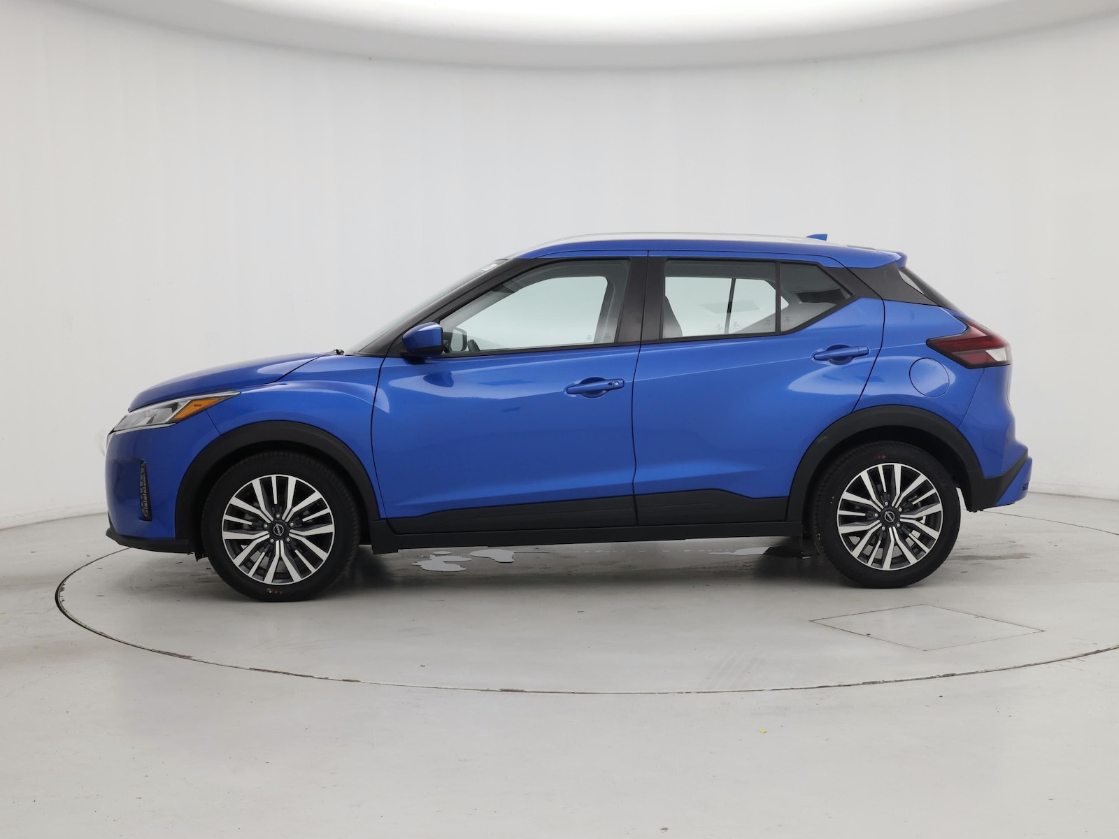 2023 Nissan Kicks SV - Photo 4