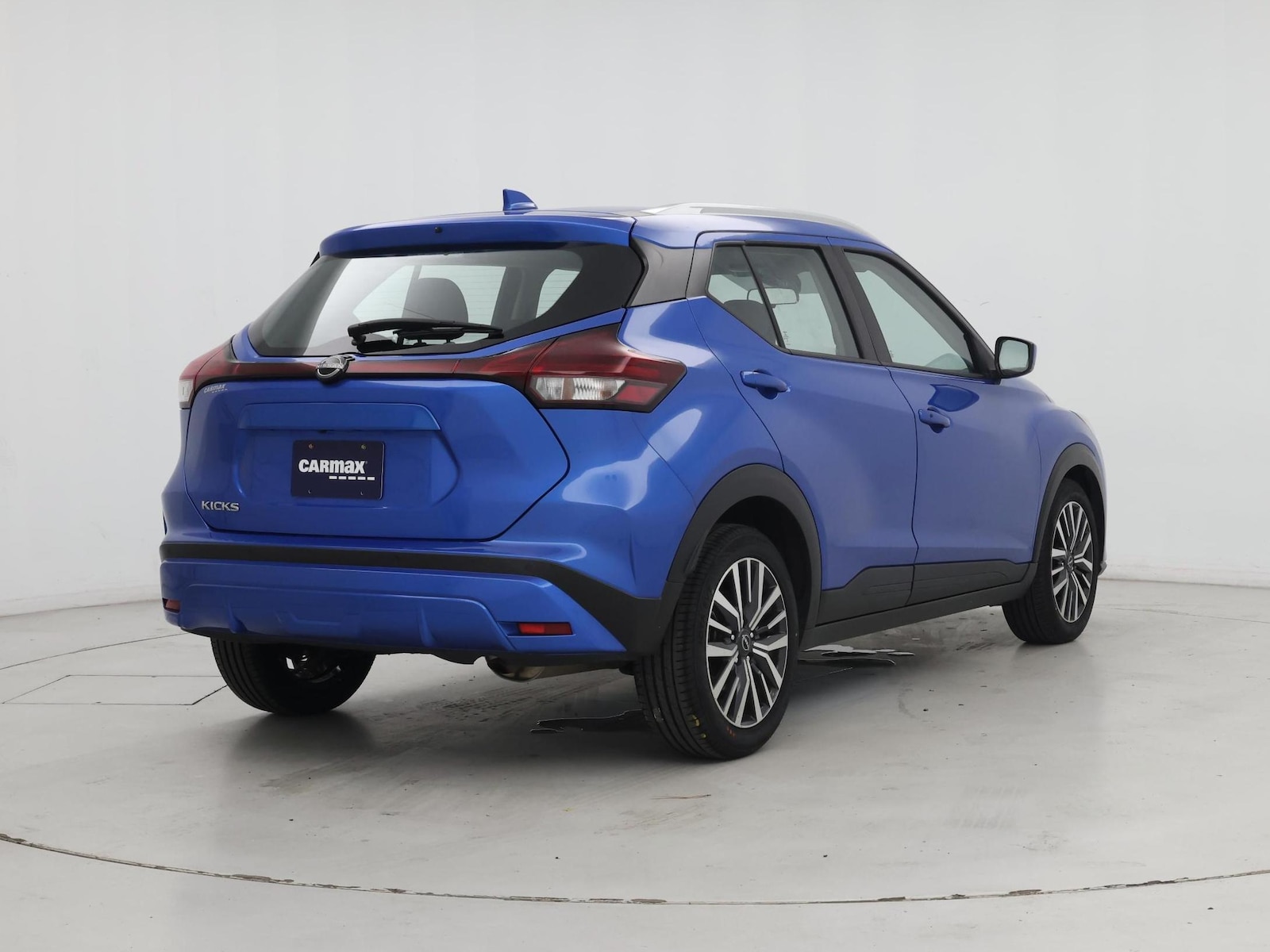 2023 Nissan Kicks SV - Photo 9