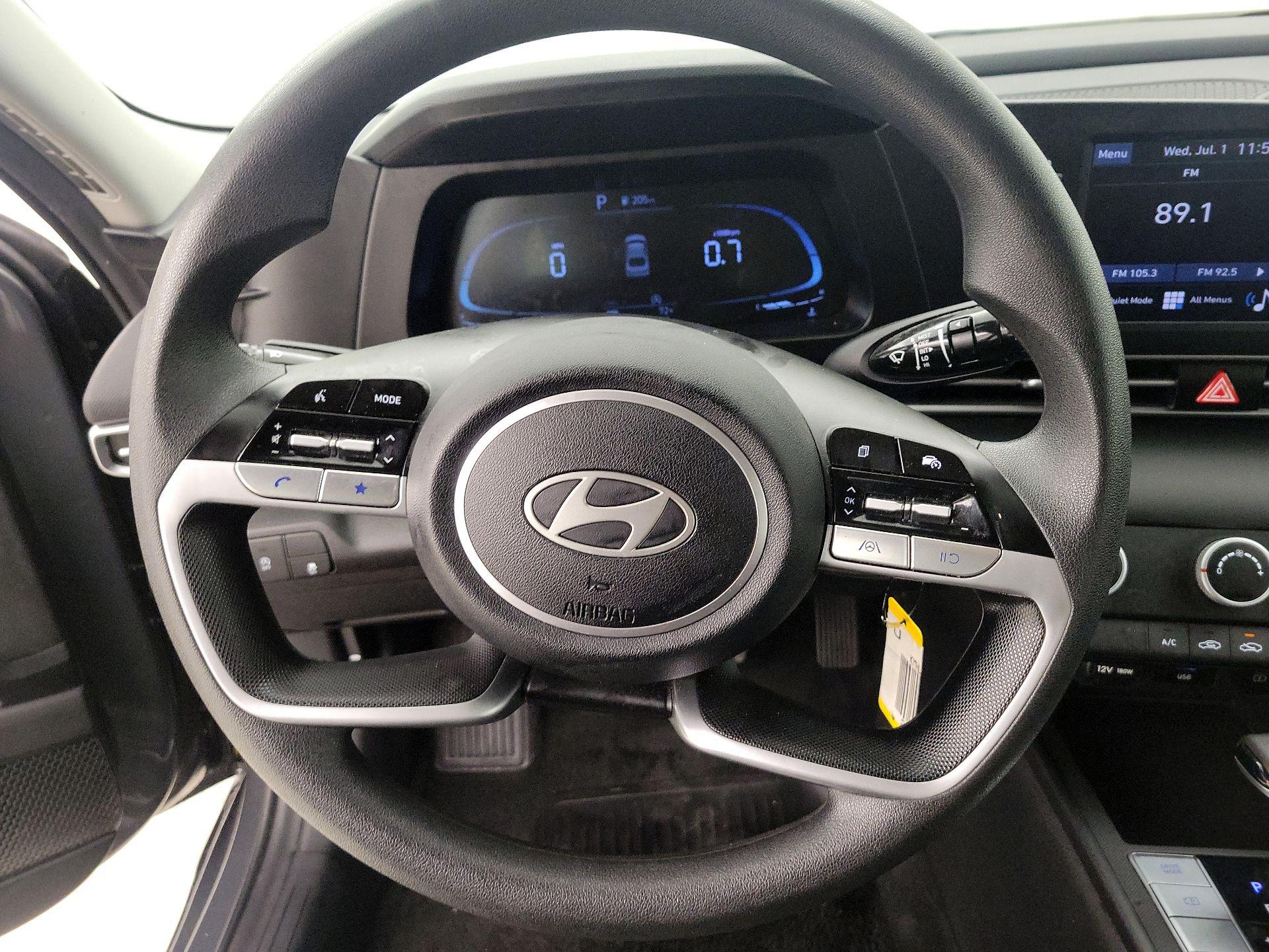Thumbnail: 2024 Hyundai Elantra - 10