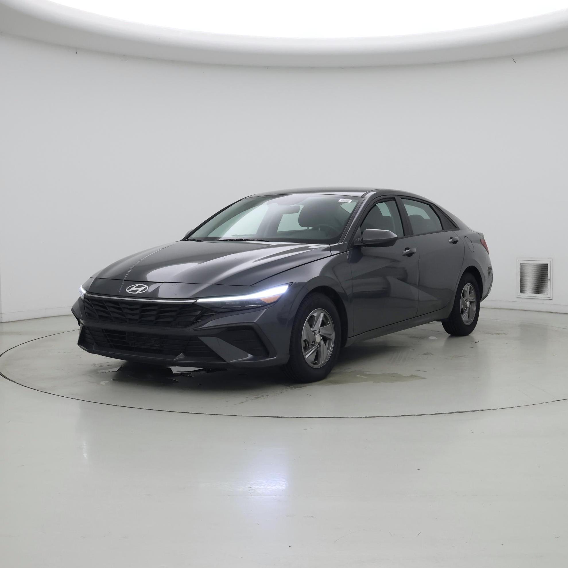 Thumbnail: 2024 Hyundai Elantra - 4