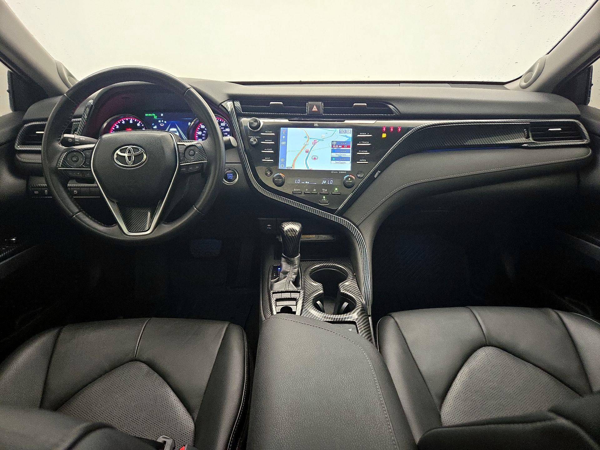 Thumbnail: 2018 Toyota Camry - 9