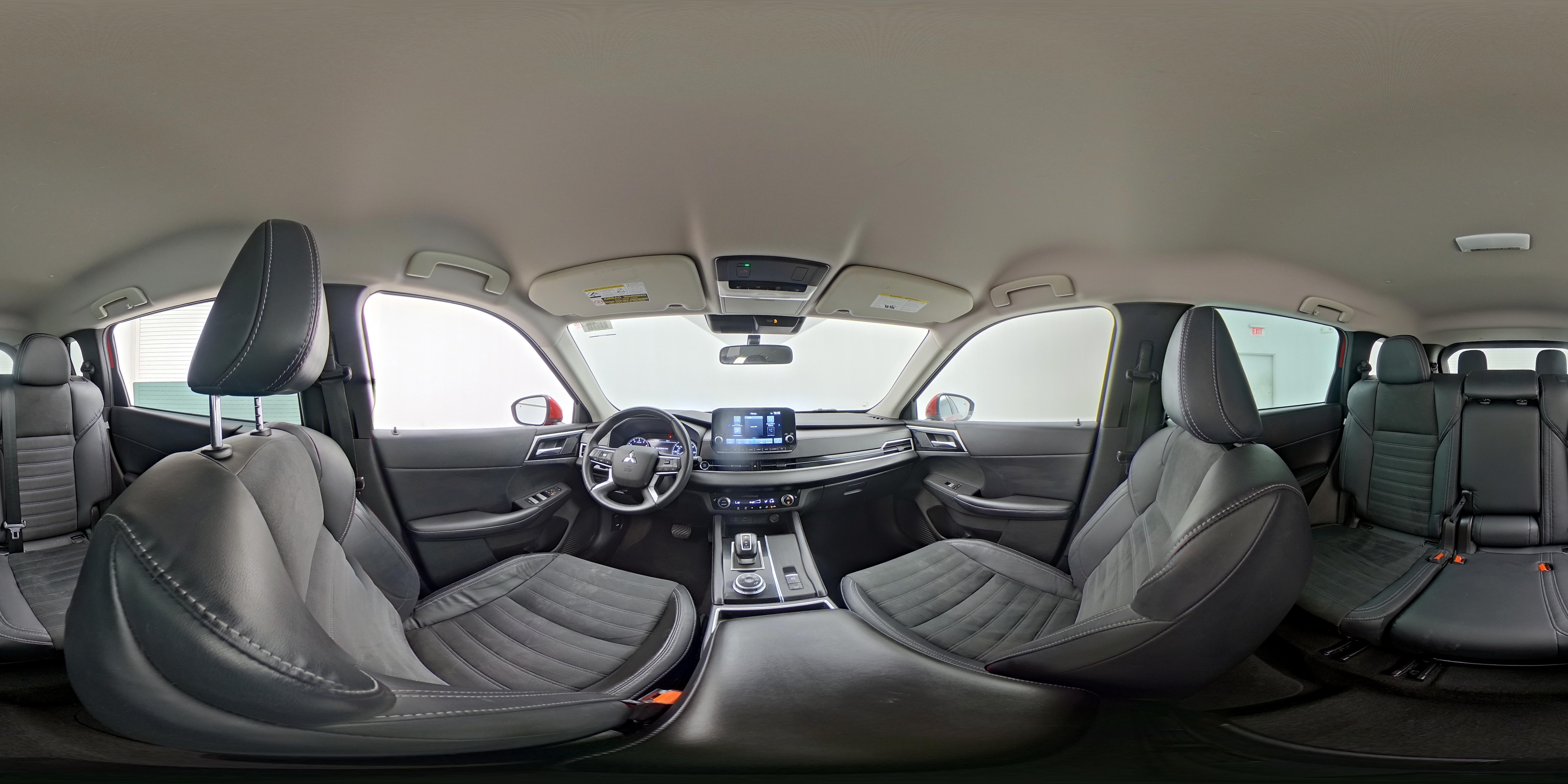 2023 Mitsubishi Outlander SE - Photo 26
