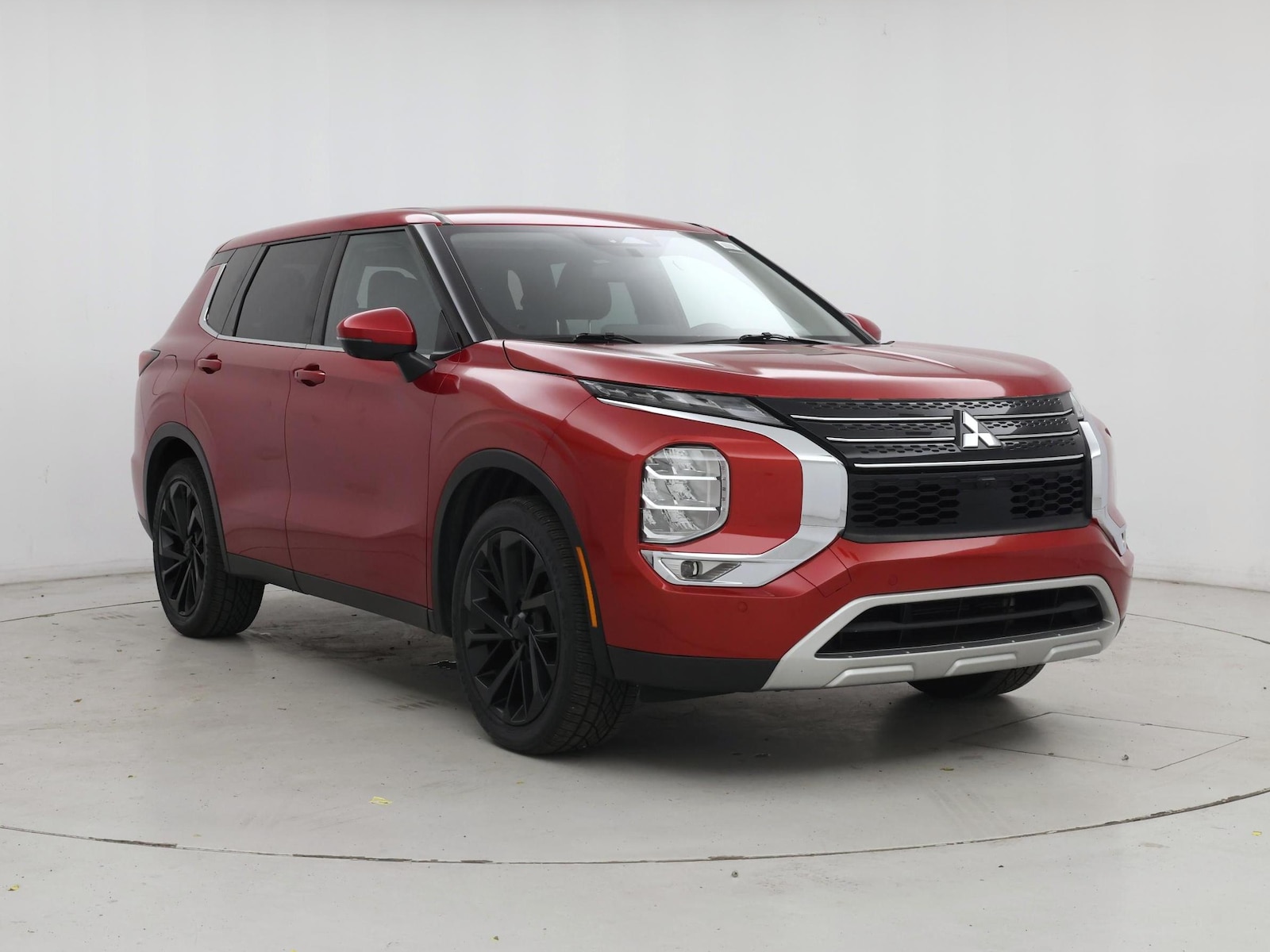 2023 Mitsubishi Outlander SE - Photo 2
