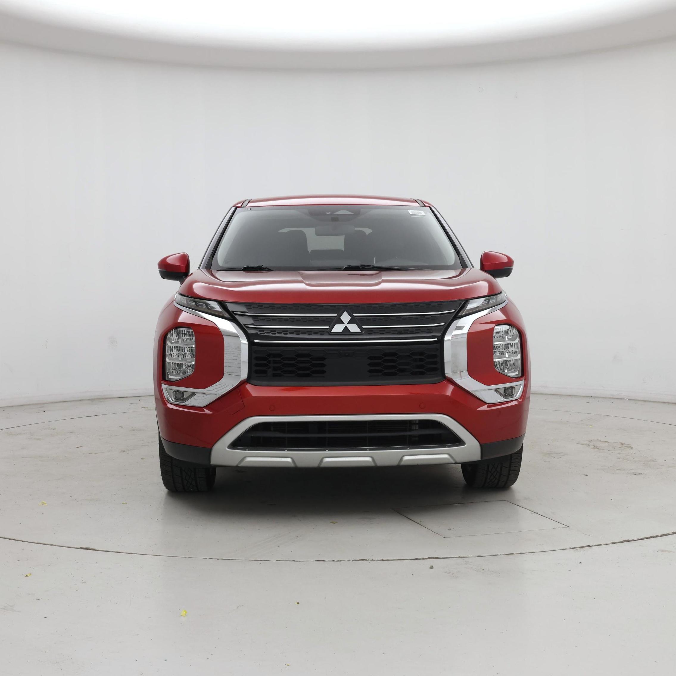 Thumbnail: 2023 Mitsubishi Outlander - 5