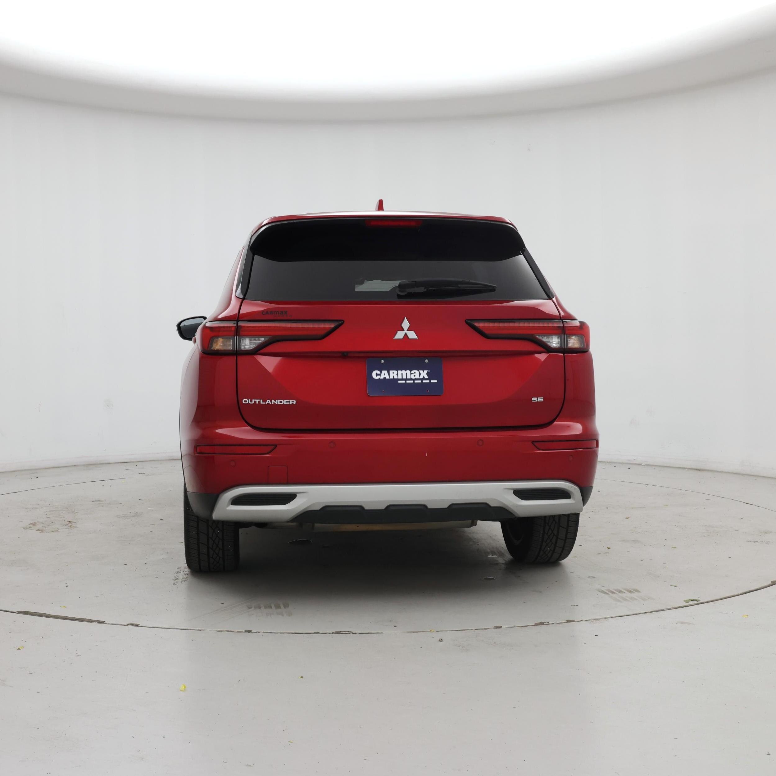 Thumbnail: 2023 Mitsubishi Outlander - 6