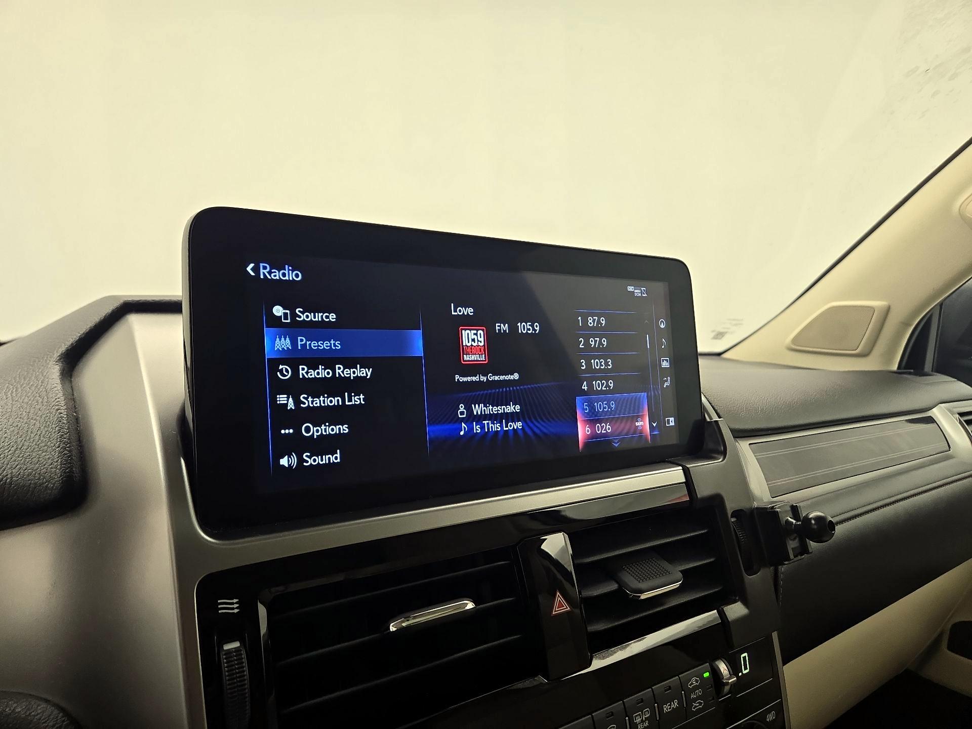 Thumbnail: 2022 Lexus GX - 15