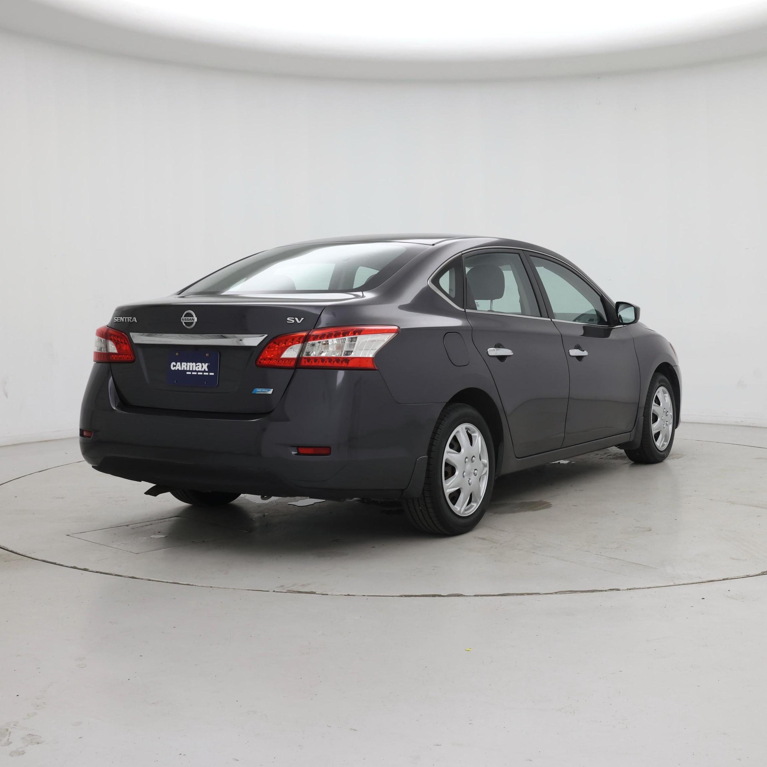 Thumbnail: 2014 Nissan Sentra - 8