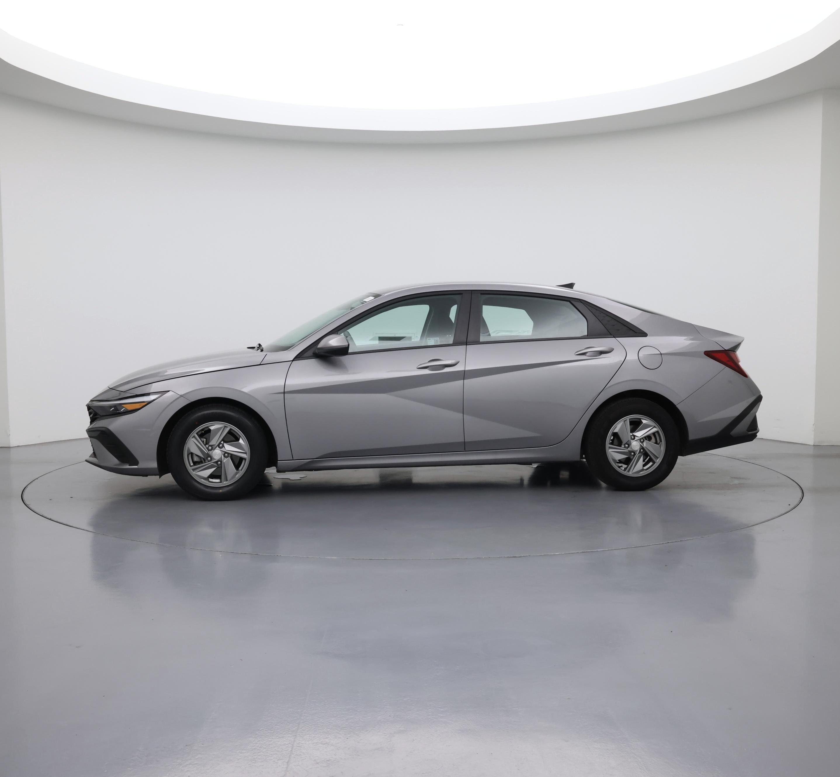 Thumbnail: 2025 Hyundai Elantra - 3