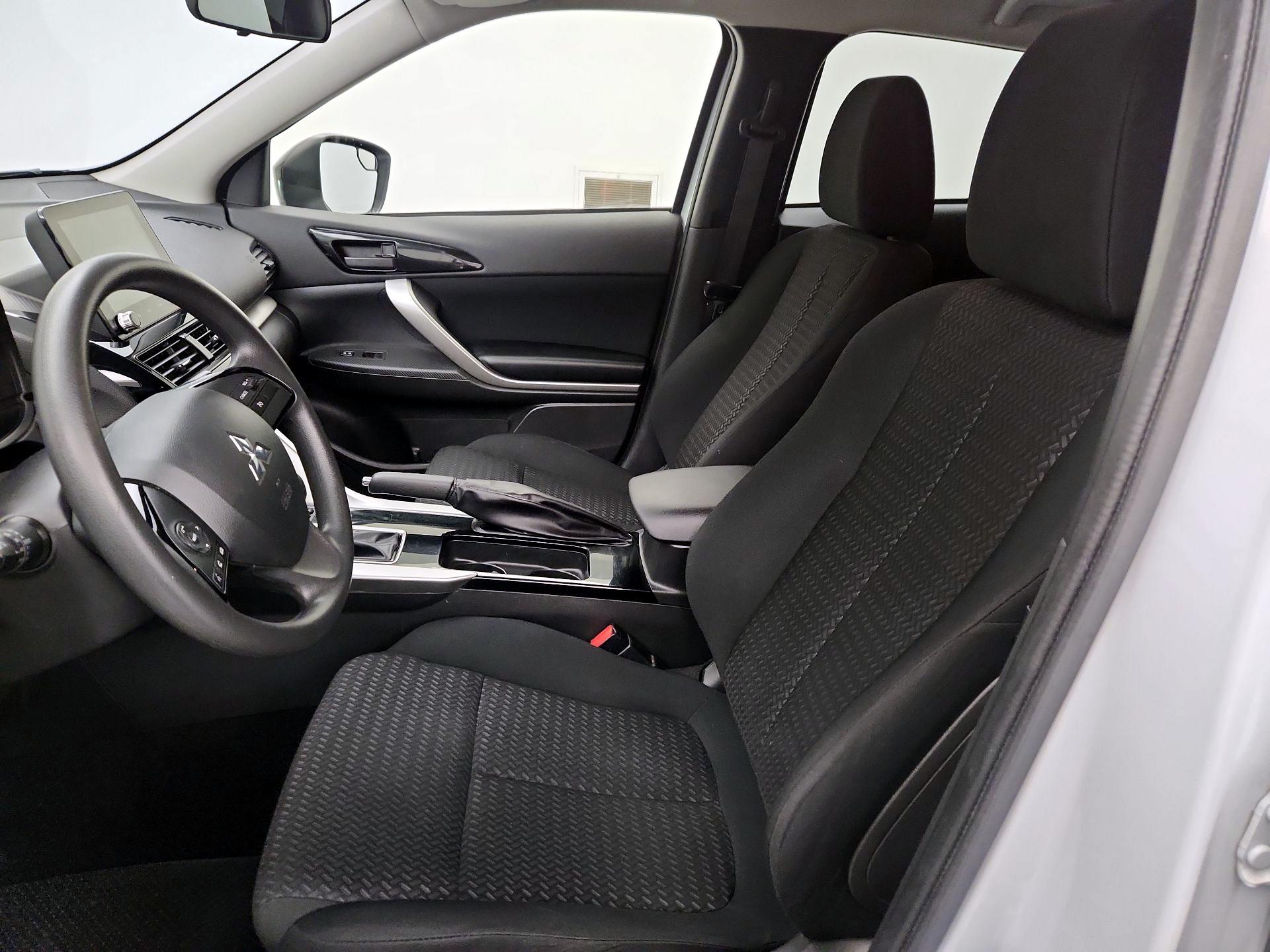 Thumbnail: 2024 Mitsubishi Eclipse Cross - 11